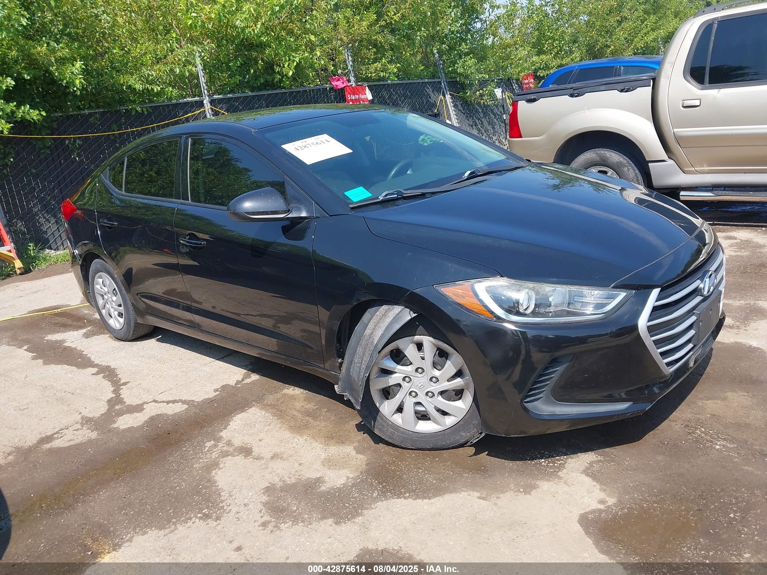 2017 Hyundai Elantra SE, VIN 5NPD74LF5HH192440 — Фото с аукциона 1 of 5