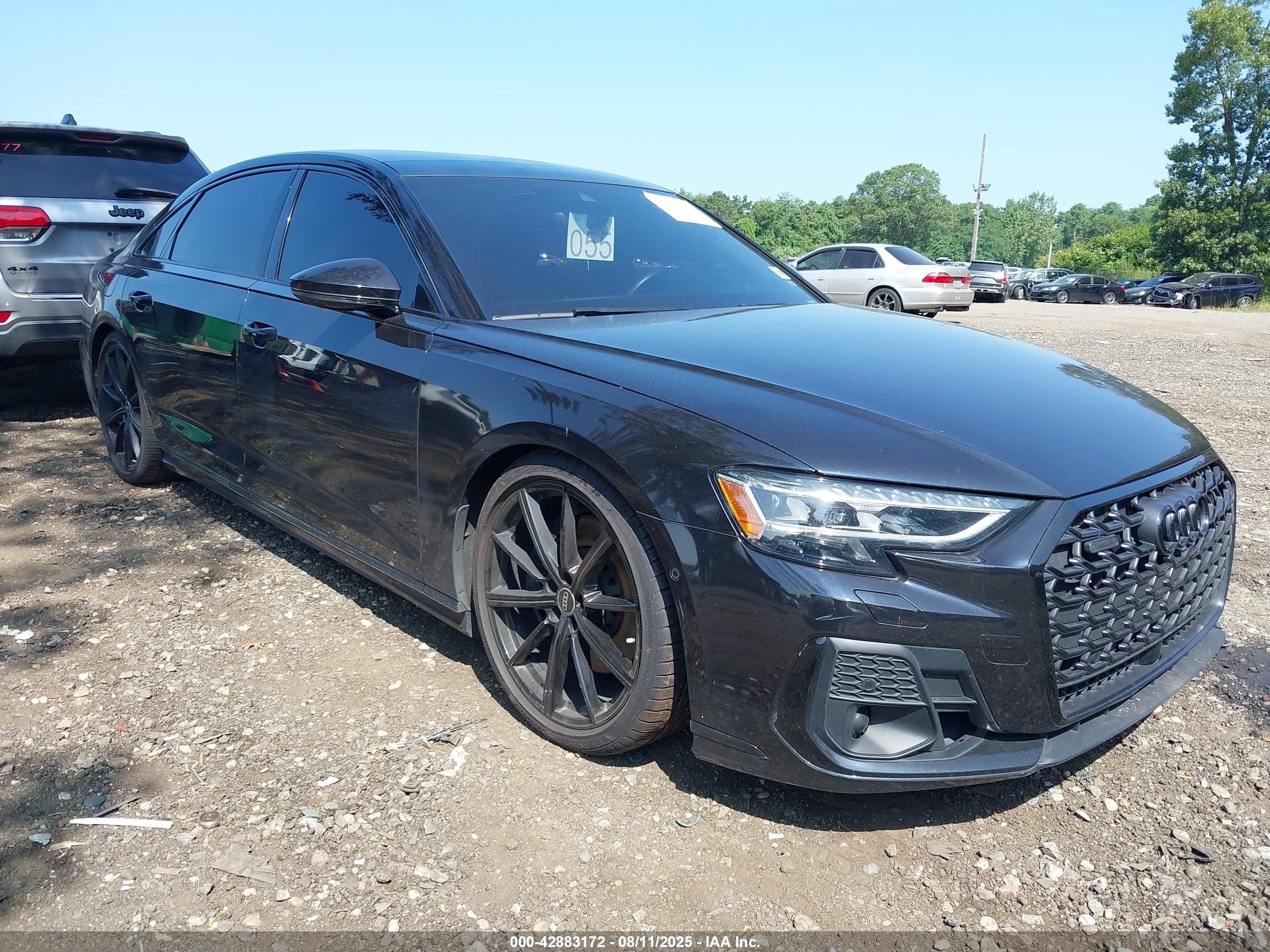 2024 Audi A8, VIN WAULDAF81RN004432 — Вода / потоп