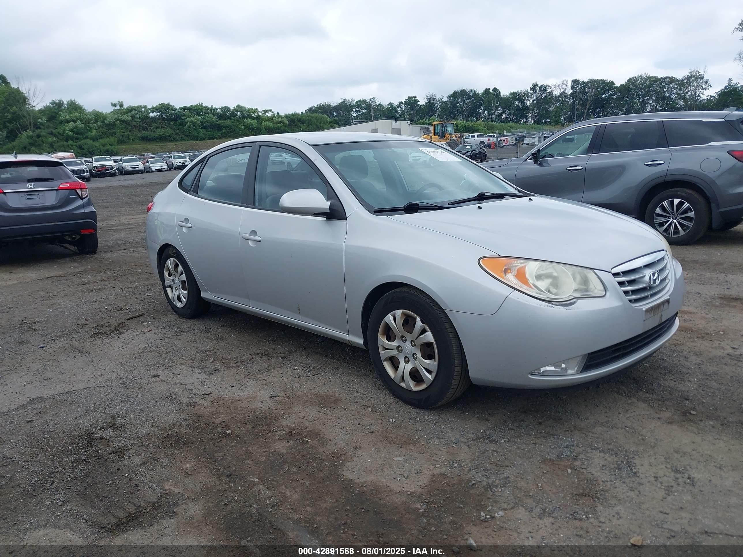 2010 Hyundai Elantra GLS, VIN KMHDU4AD9AU894813 — Front end