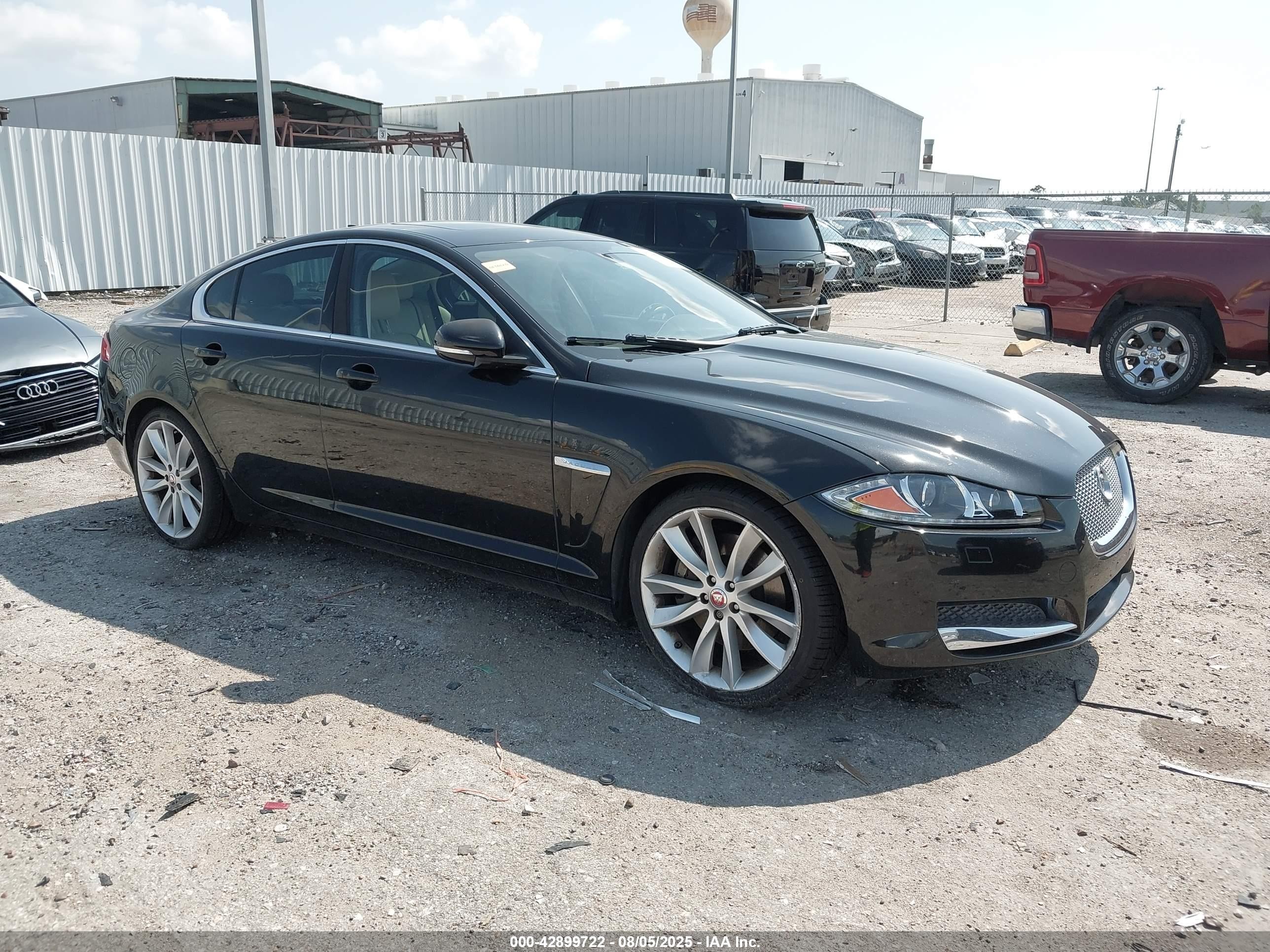 2015 Jaguar XF Portfolio, VIN SAJWA0F76F8U66264 — Interior fire