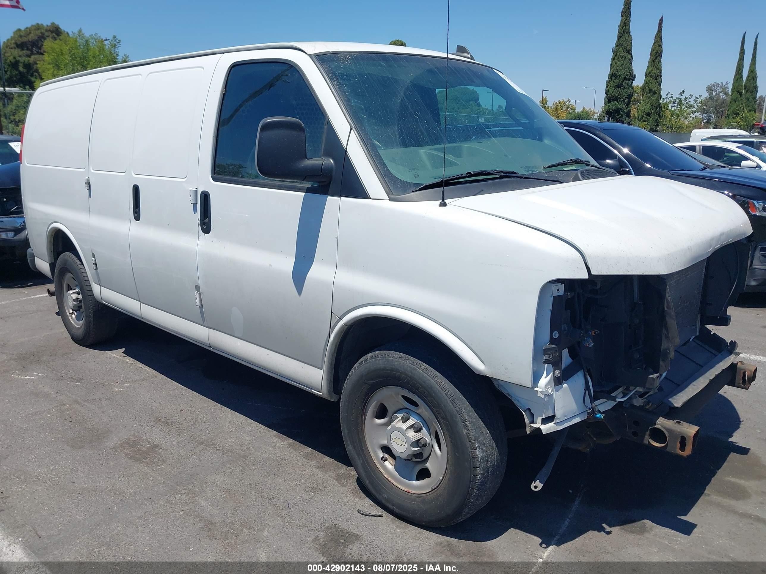 2021 Chevrolet City Express Cargo, VIN 1GCZGGF72M1179240 — Перед