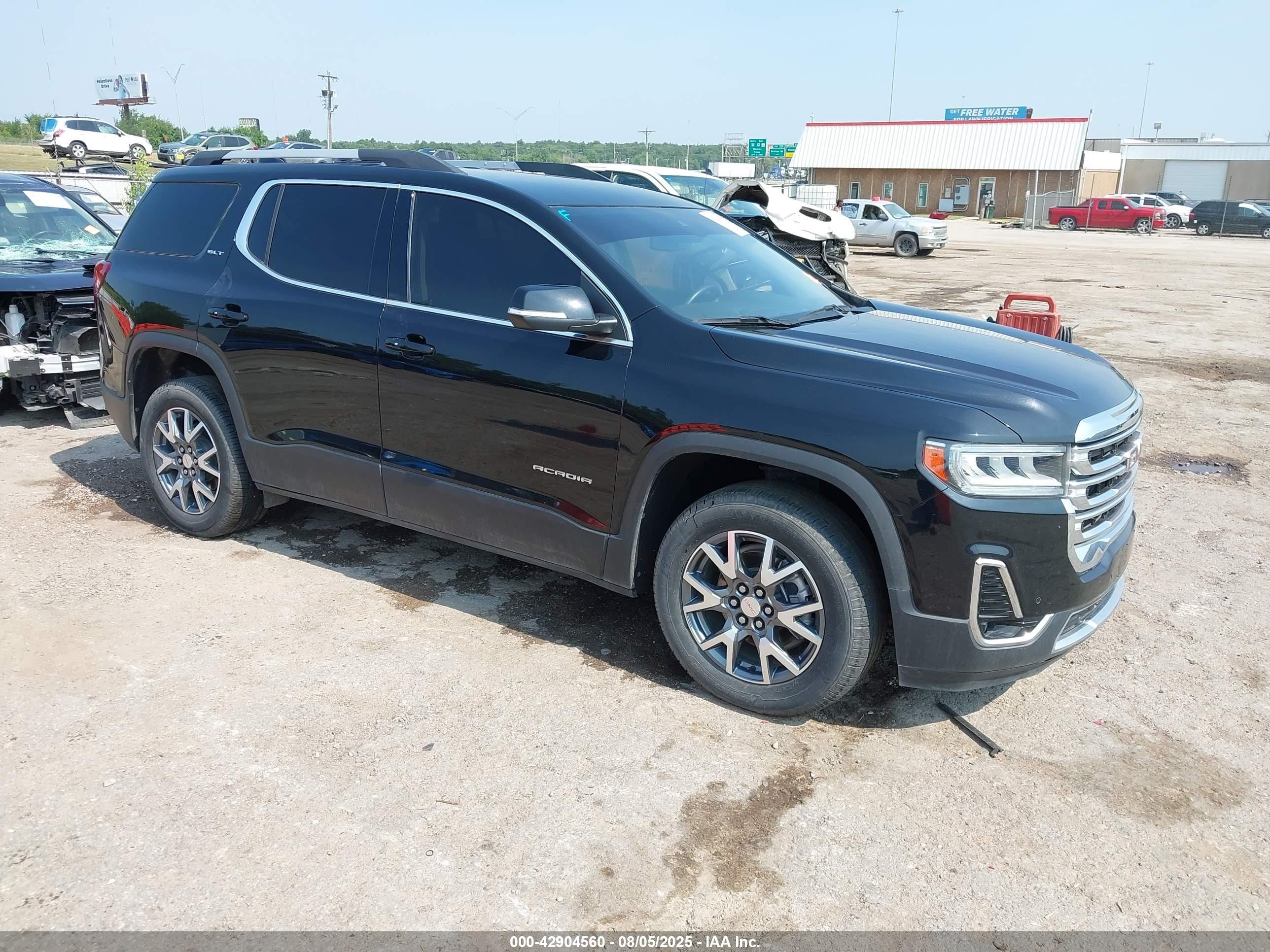 2023 GMC Acadia SLT, VIN 1GKKNUL46PZ147028 — Rear end