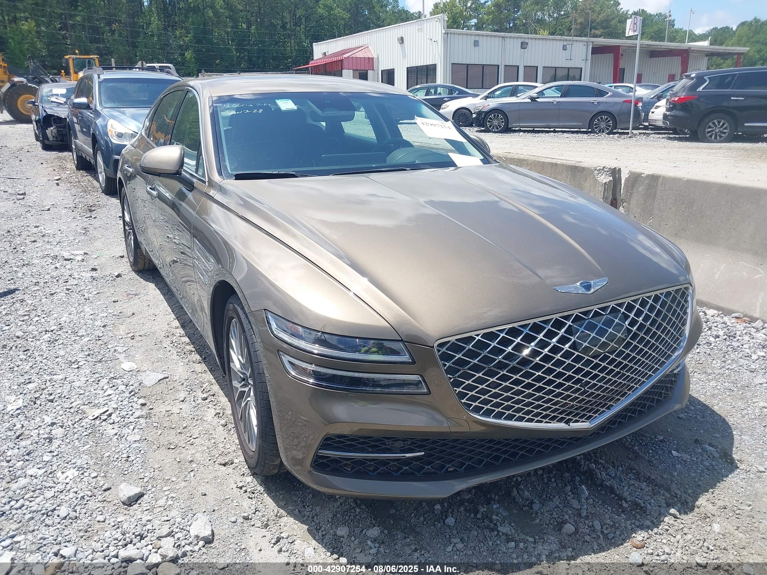 2023 Genesis G80 2.5T, VIN KMTGB4SC2PU190072 — Front end