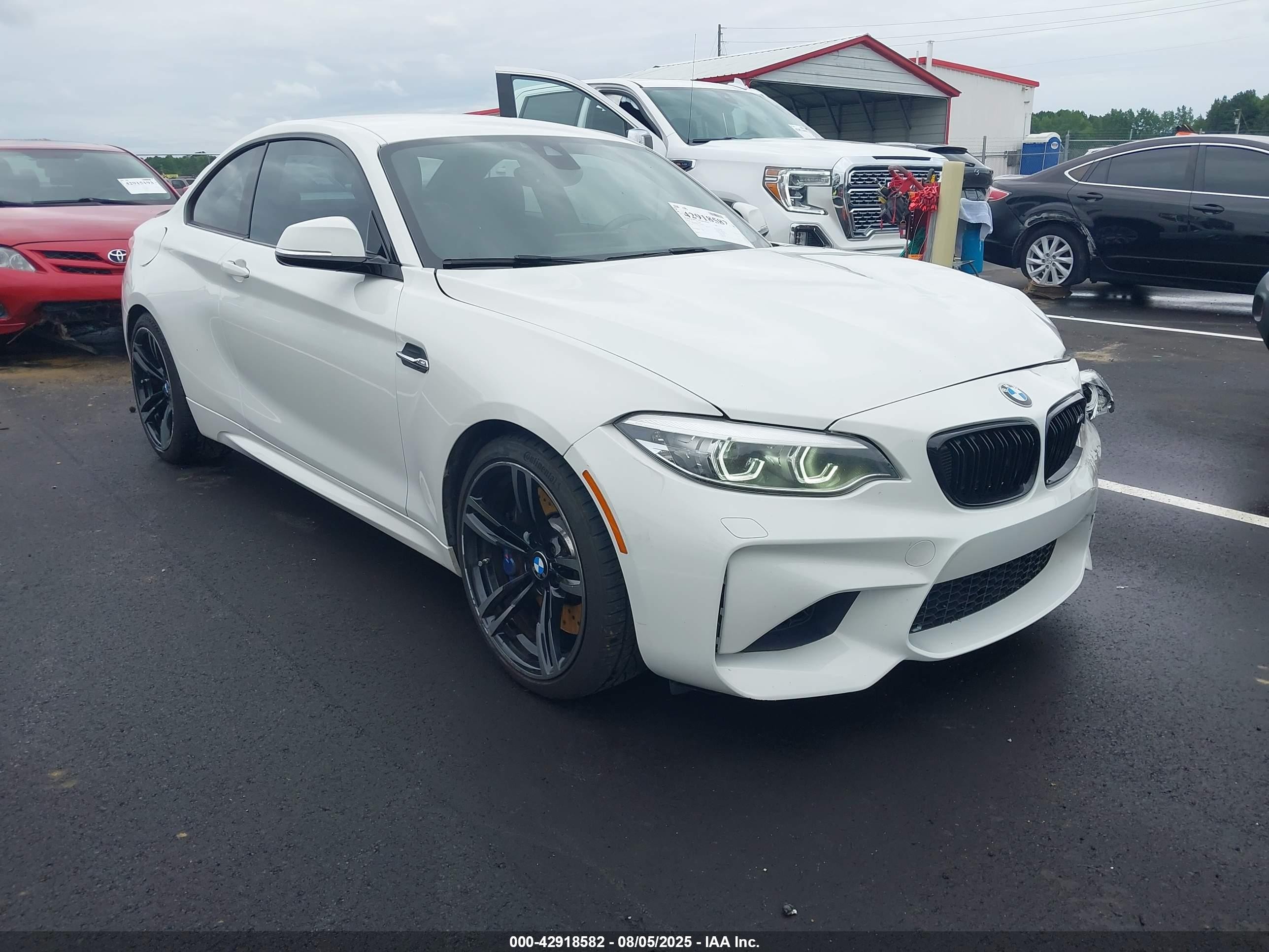 2018 BMW M2, VIN WBS1J5C54J7B70016 — Front end