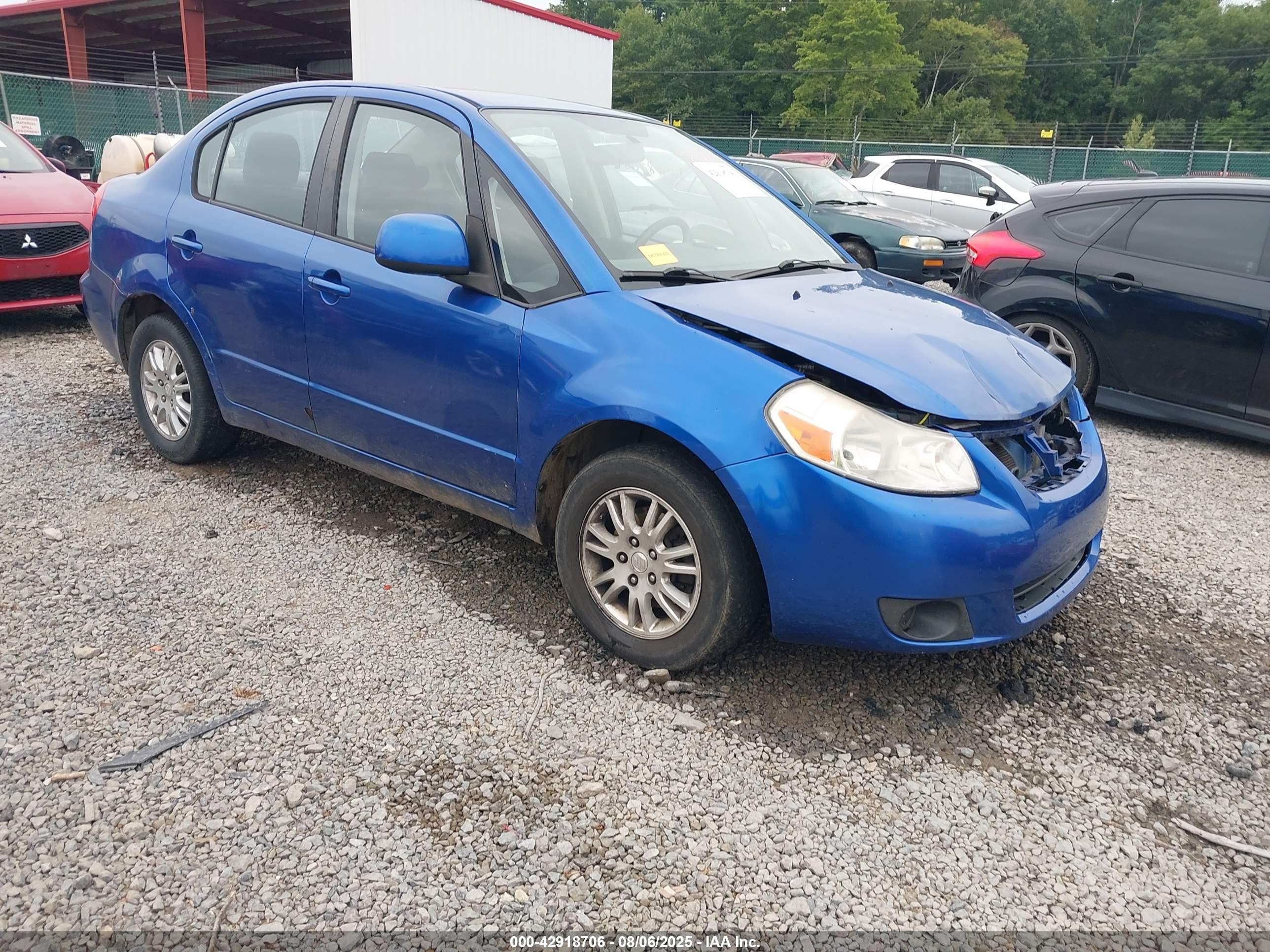2013 Suzuki SX4 LE, VIN JS2YC5A32D6100013 — Front end