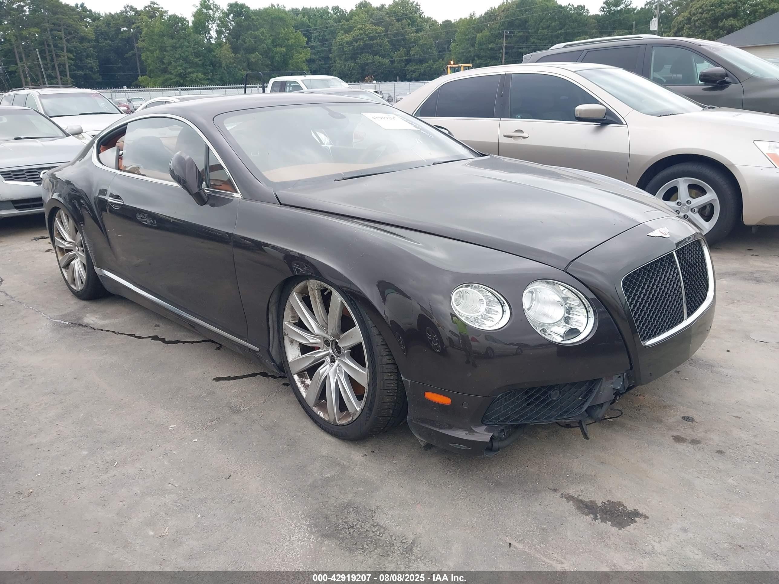 2013 Bentley Continental GT, VIN SCBFT7ZAXDC082008 — Front end