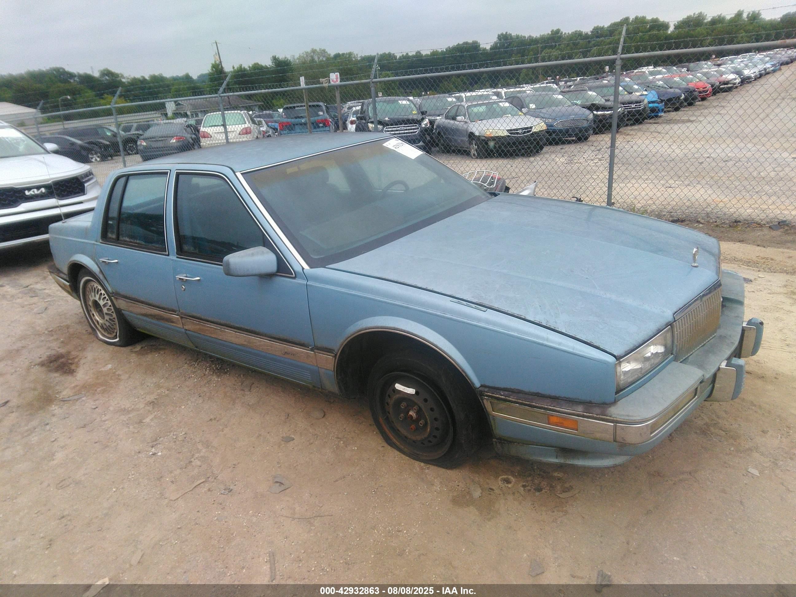 1990 Cadillac Seville, VIN 1G6KS5336LU821075 — Normal wear