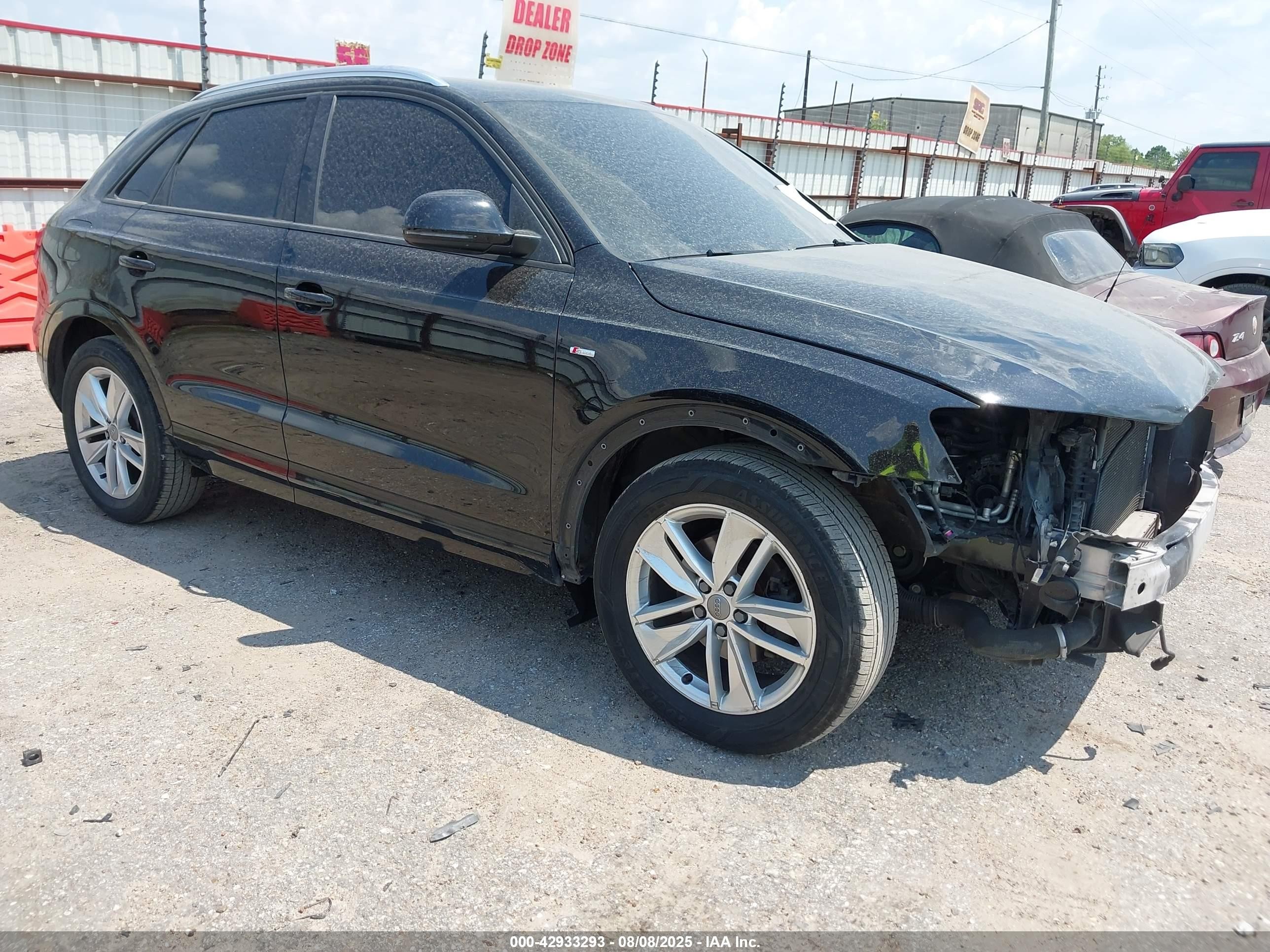 2018 Audi Q3 Premium, VIN WA1ECCFS8JR015229 — Front end