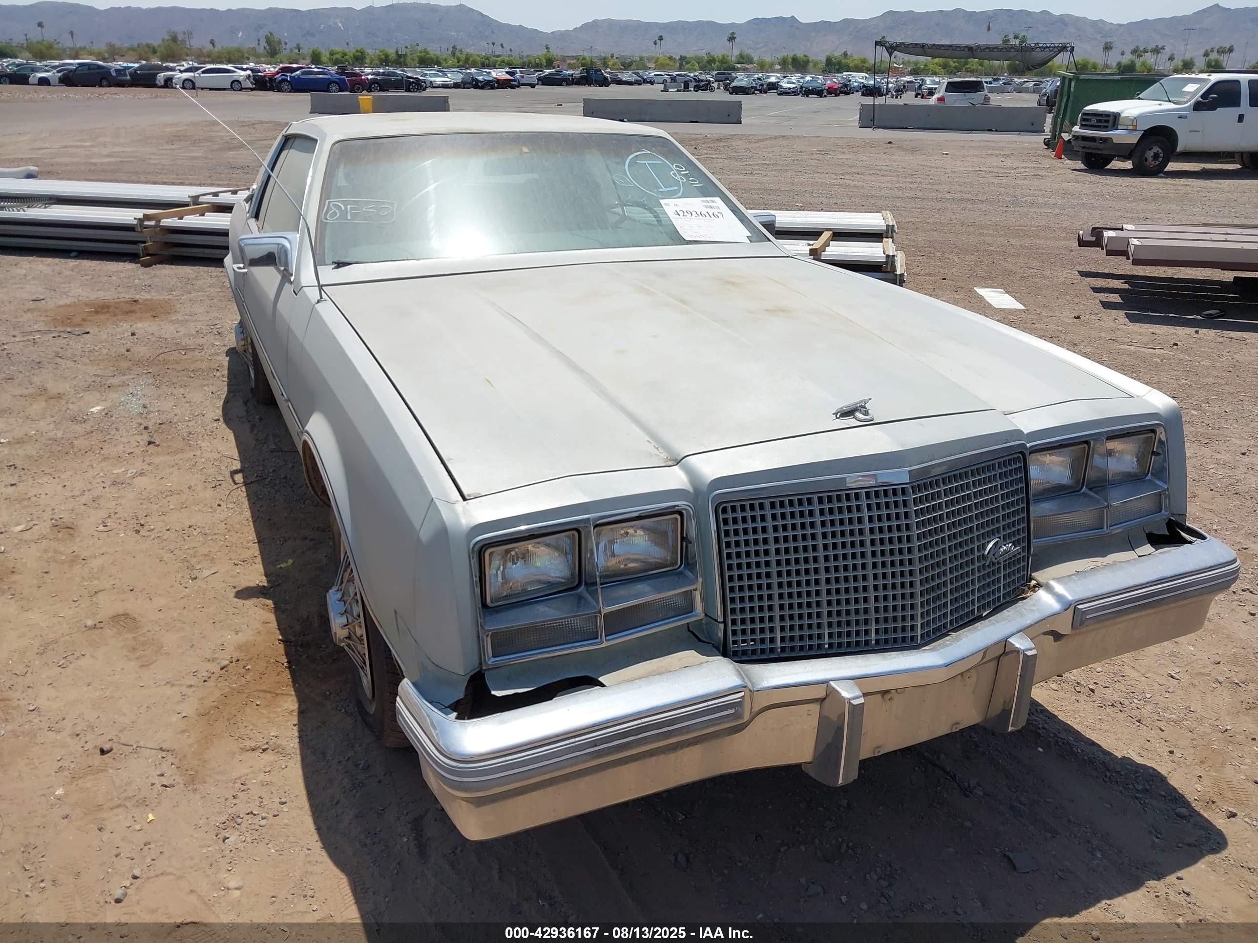 1981 Buick Riviera, VIN 1G4AZ57Y5BE435049 — Не указано