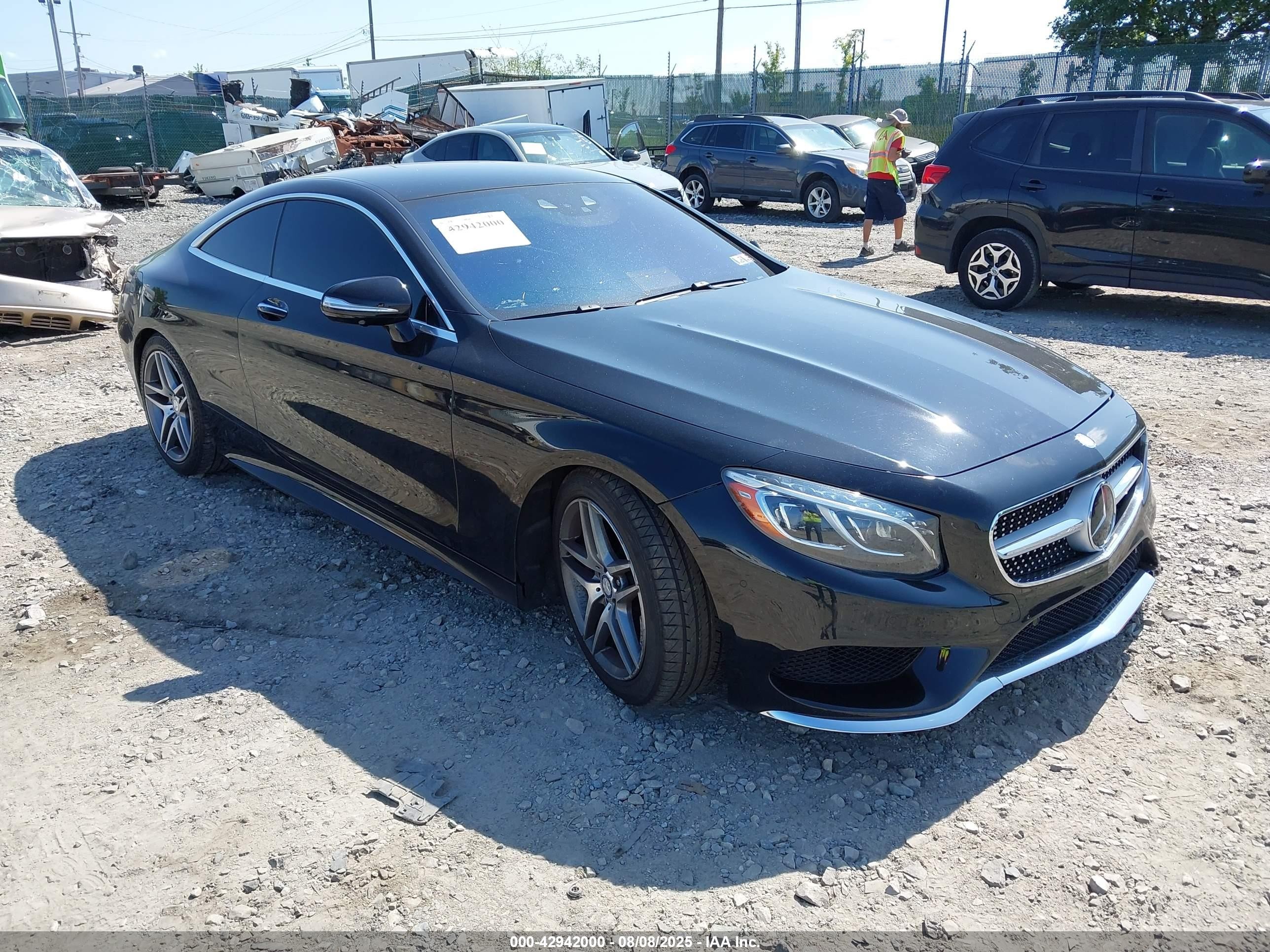 2015 Mercedes-Benz S 550, VIN WDDXJ8FB2FA006250 — Side