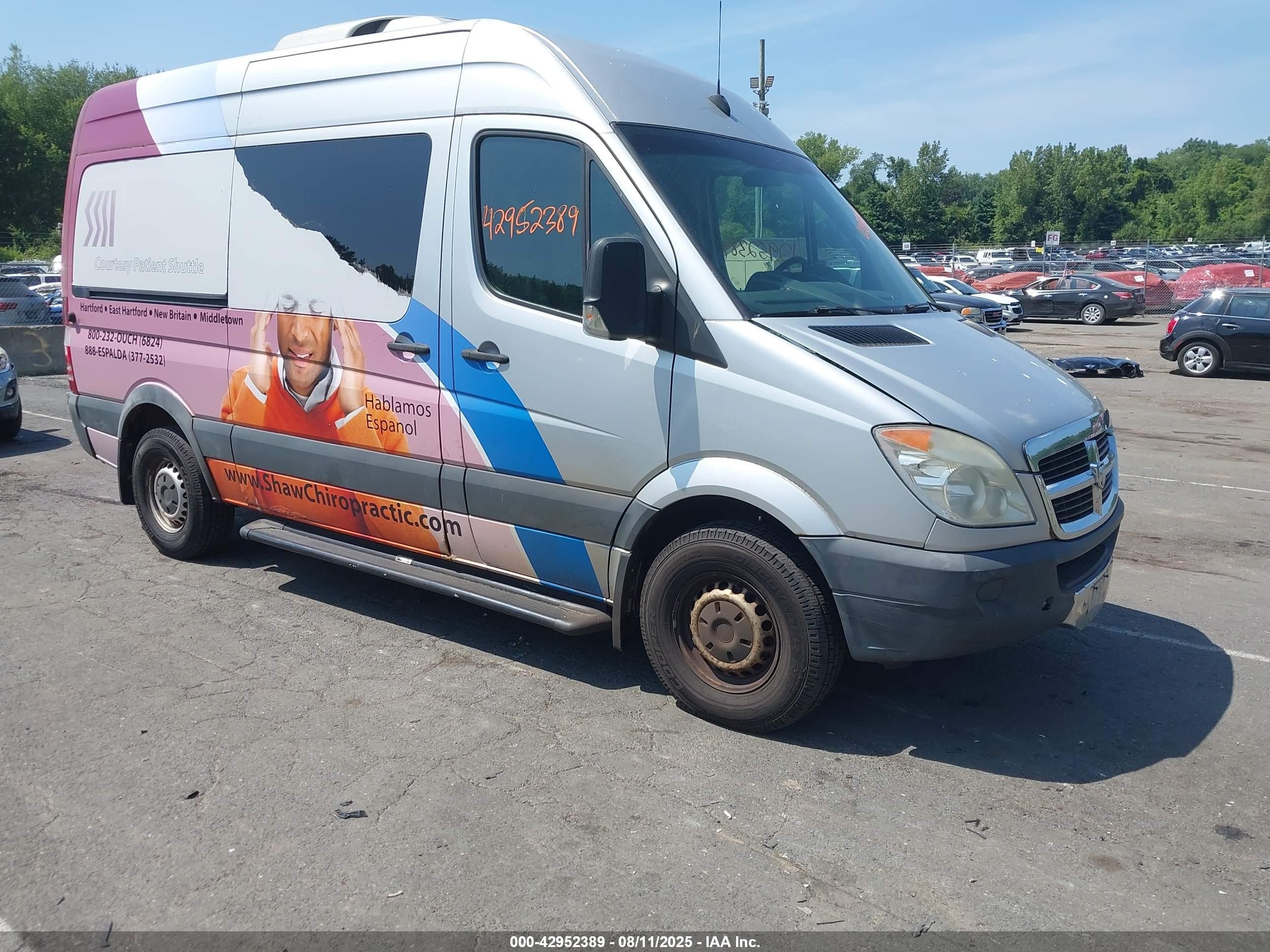 2007 Dodge Sprinter Passenger, VIN WD8PE745875145268 — Перед