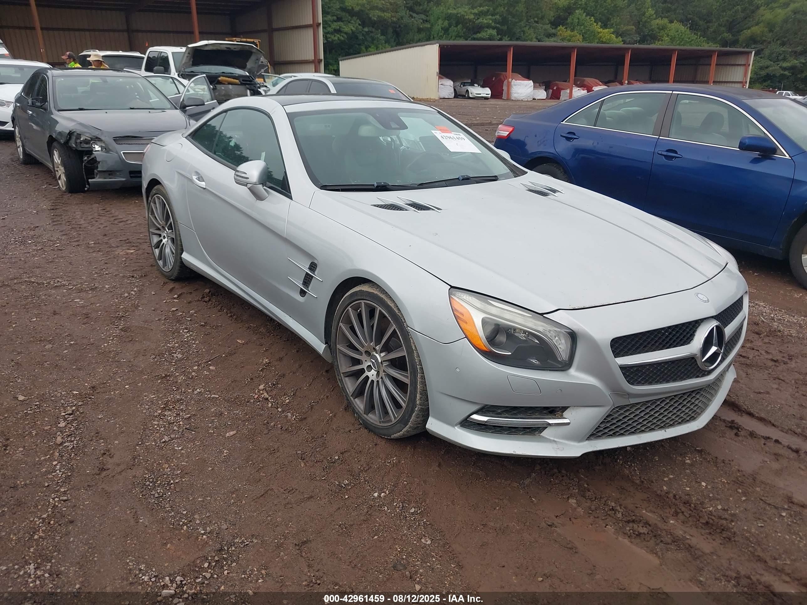 2014 Mercedes-Benz SL 550, VIN WDDJK7DAXEF025928 — Not stated