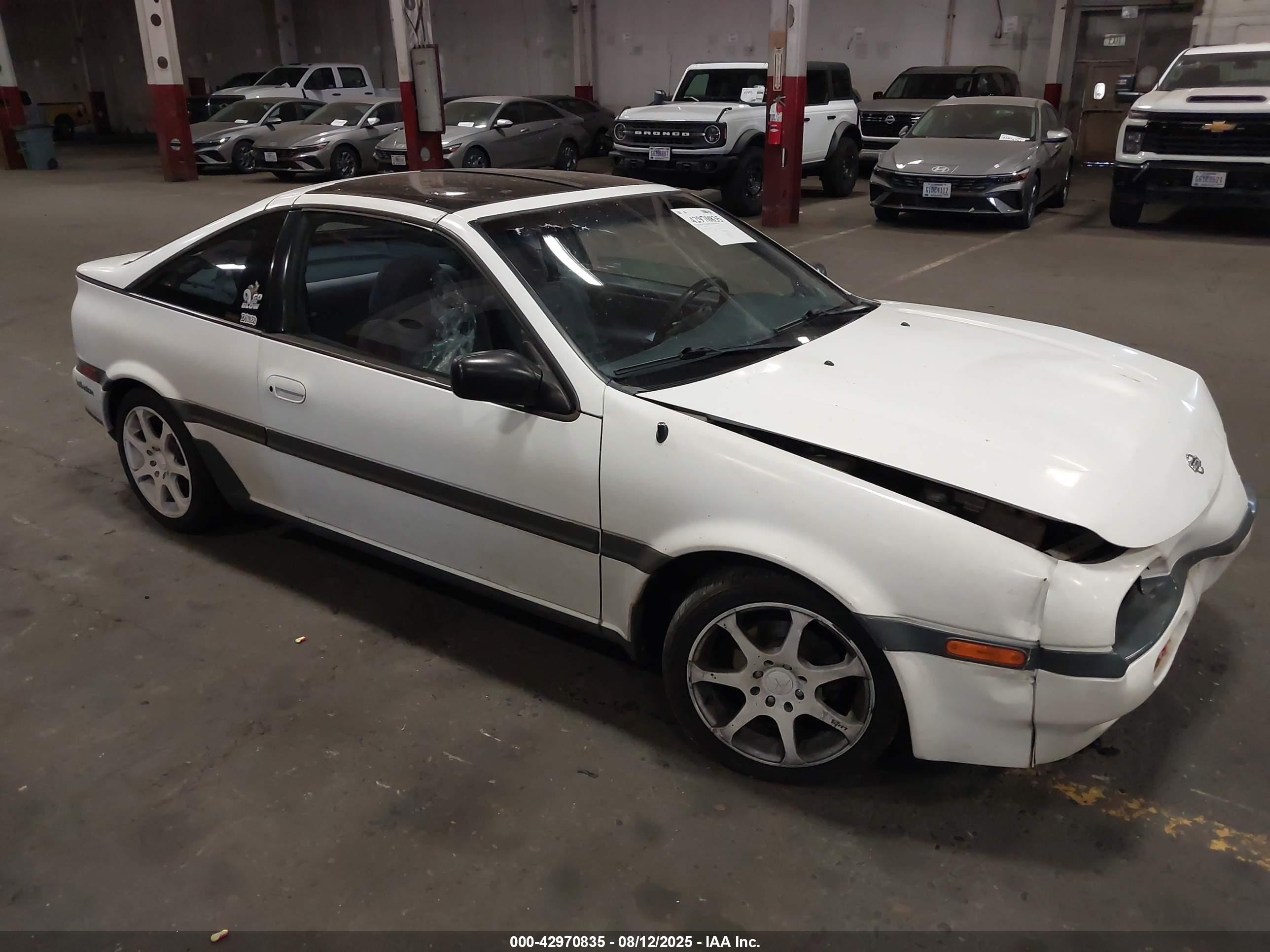 1992 Nissan NX, VIN JN1EB36C6NU101484 — Front end