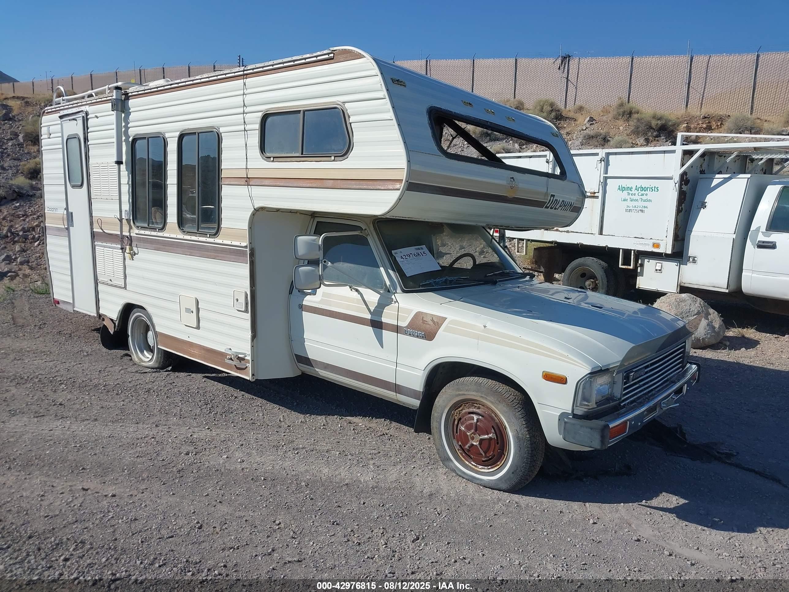 1982 Toyota Pickup, VIN JT5RN44D2C0084884 — Бок