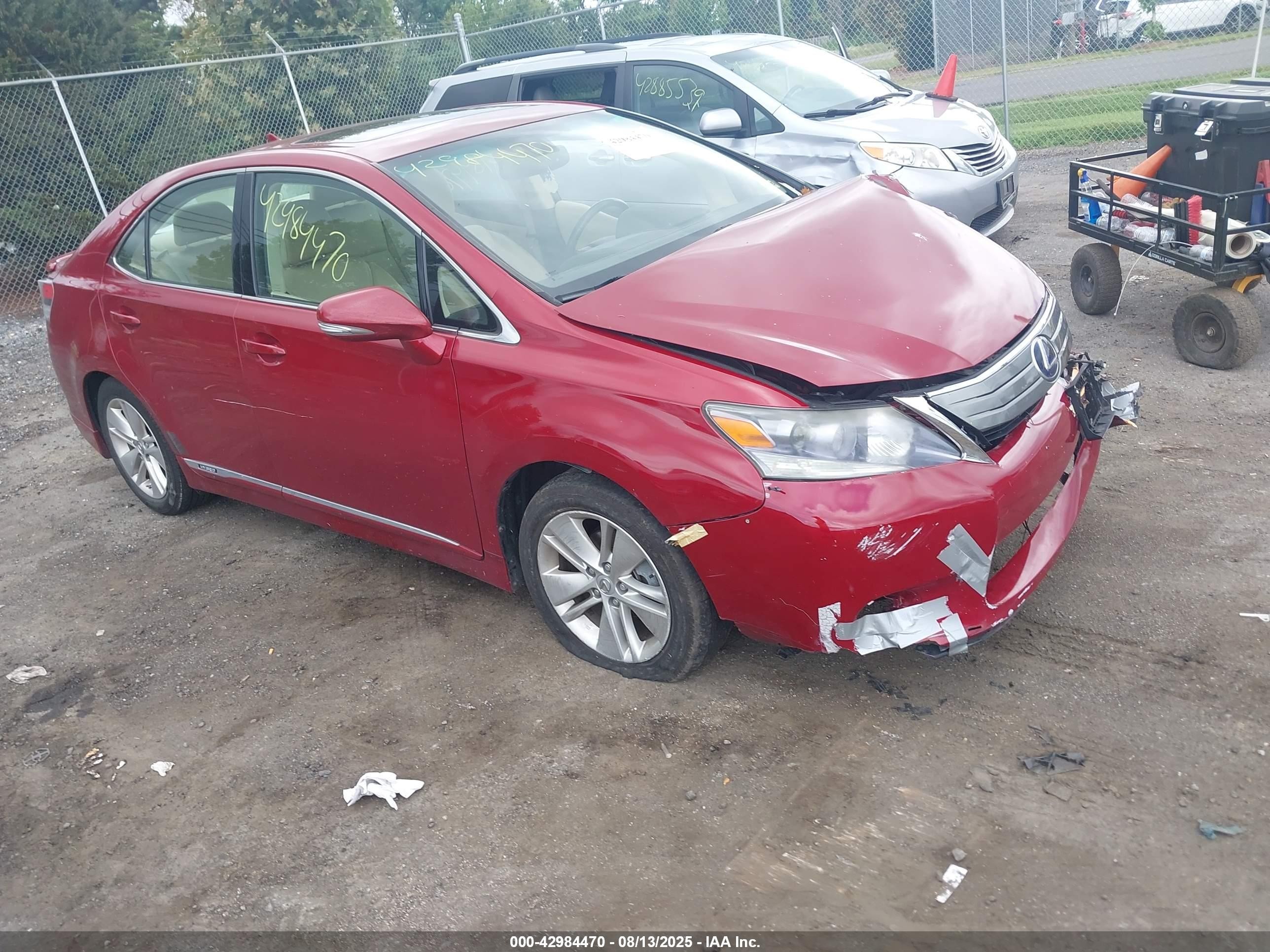 2011 Lexus HS 250h, VIN JTHBB1BAXB2045466 — Front end