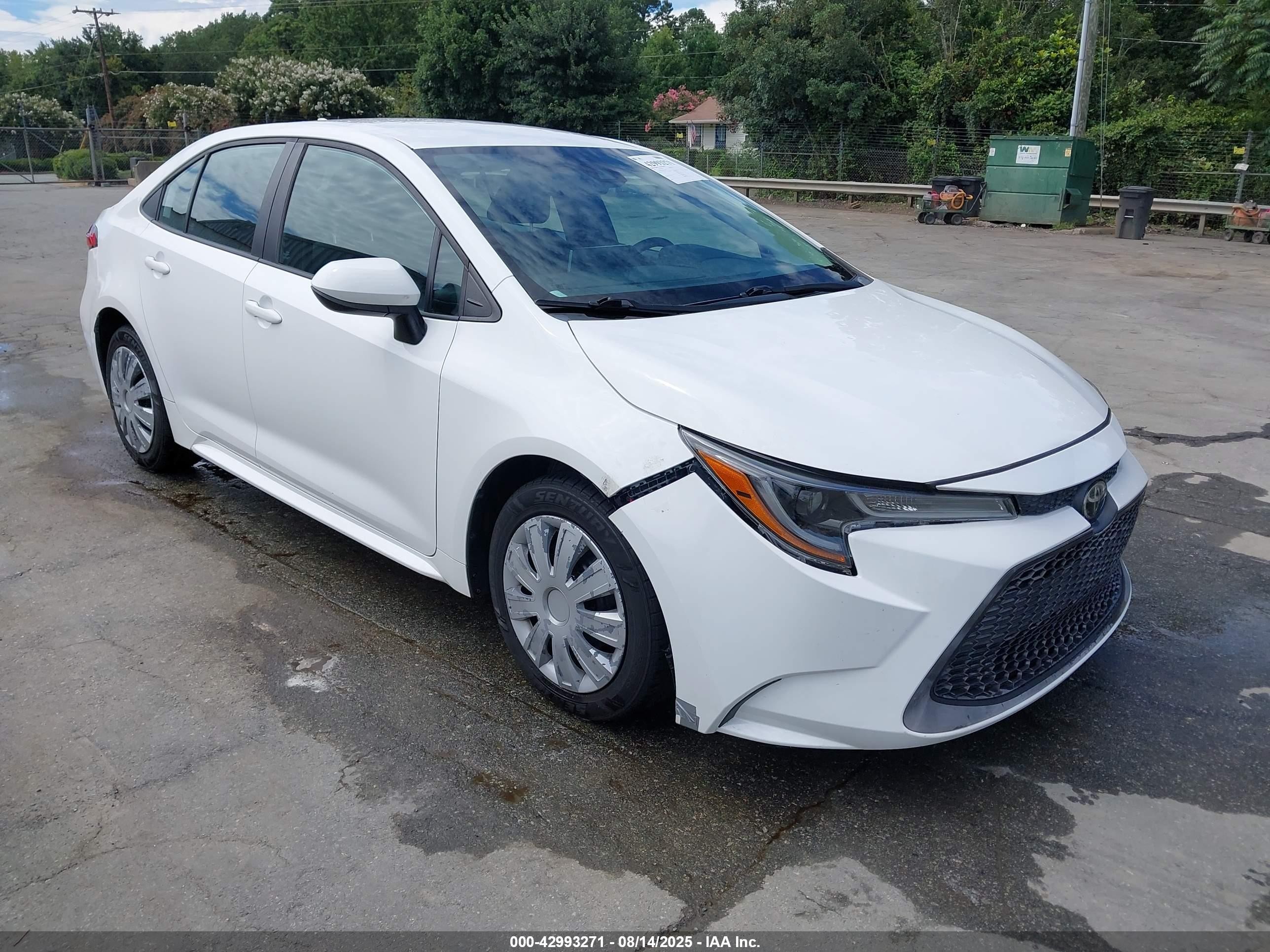 2021 Toyota Corolla LE, VIN 5YFEPMAE1MP183388 — Фото с аукциона