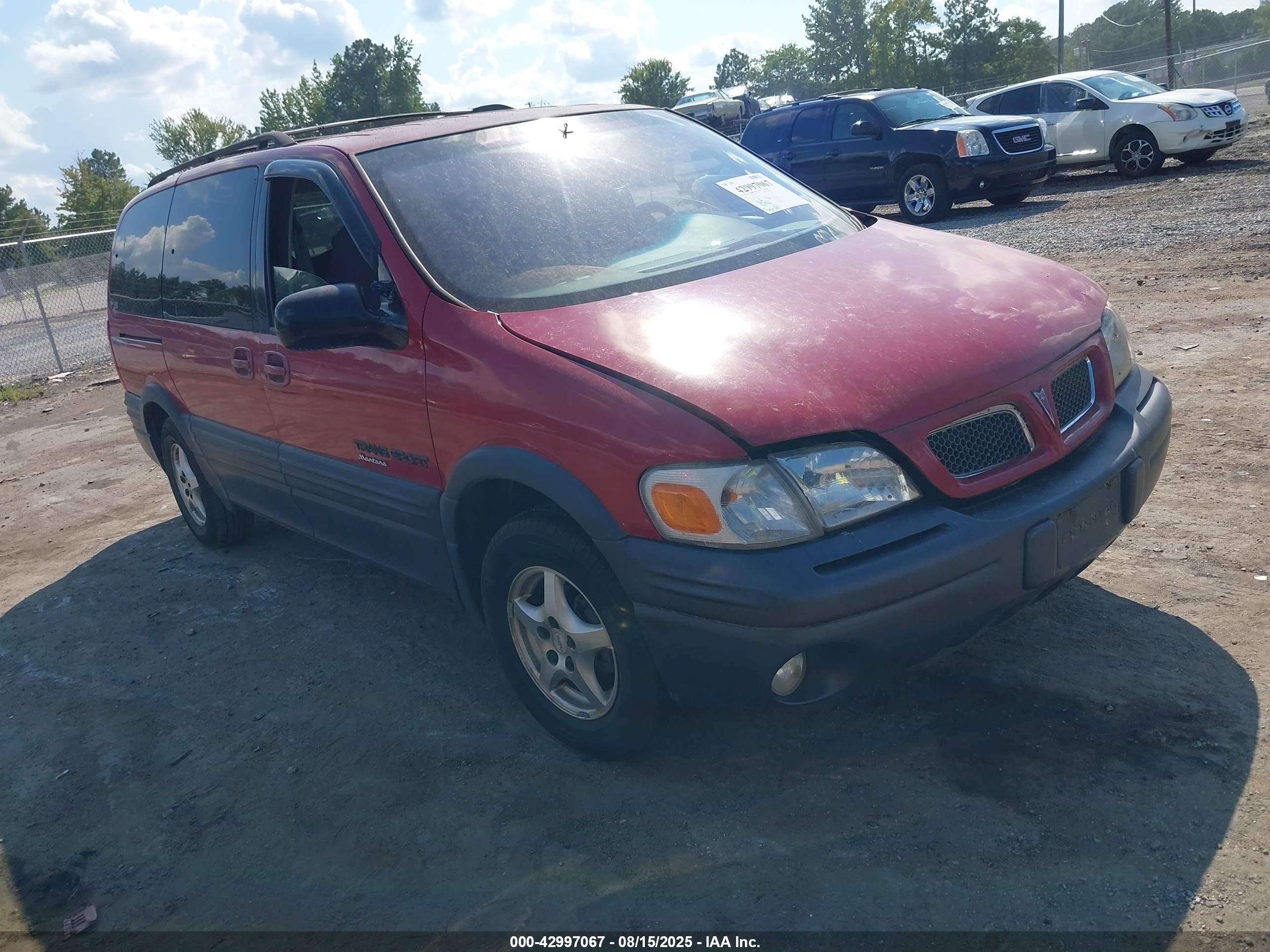 1997 Pontiac Montana 1SA, VIN 1GMDX03E2VD166536 — Engine fire