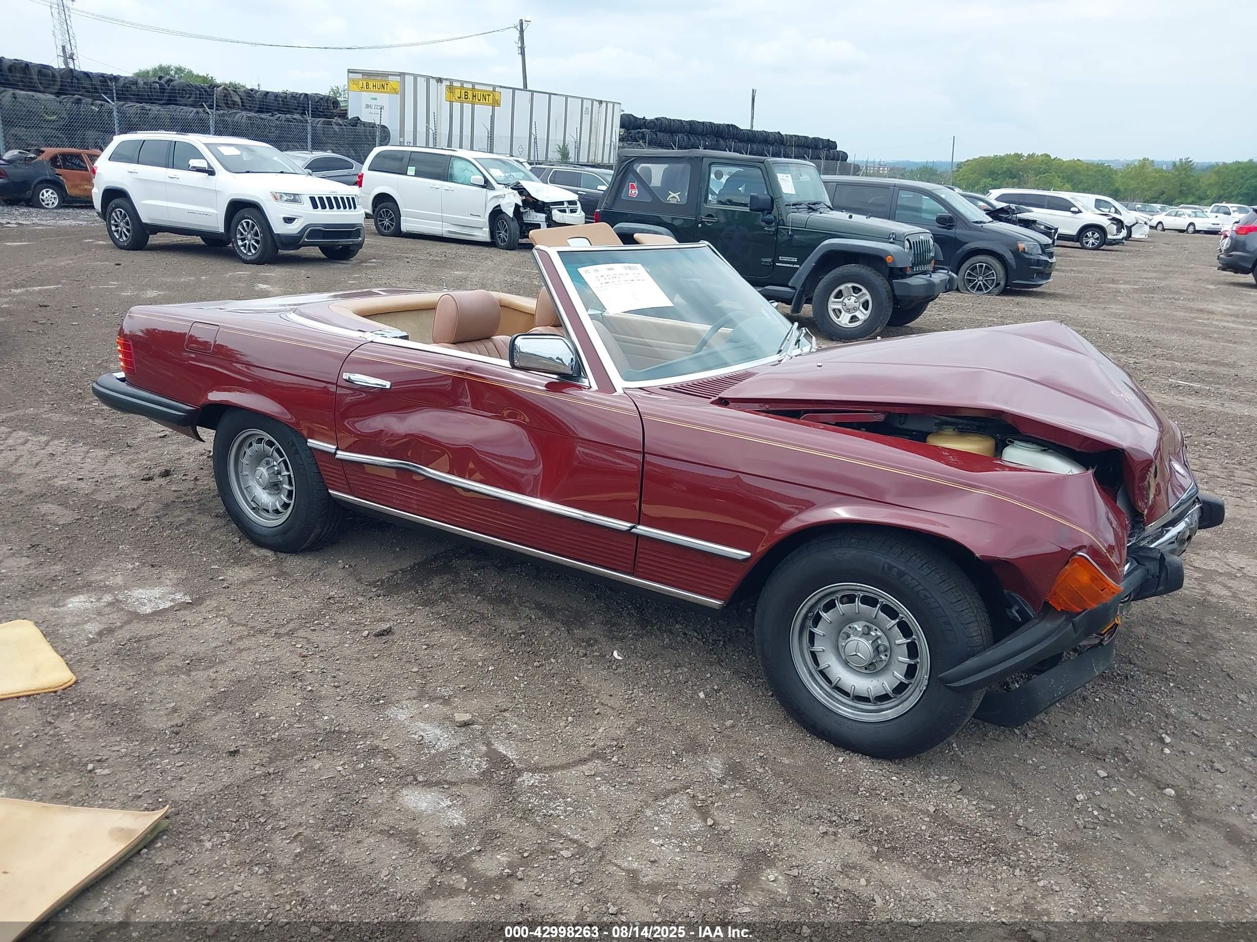 1980 Mercedes-Benz 450, VIN WDB10704412063037 — Front end