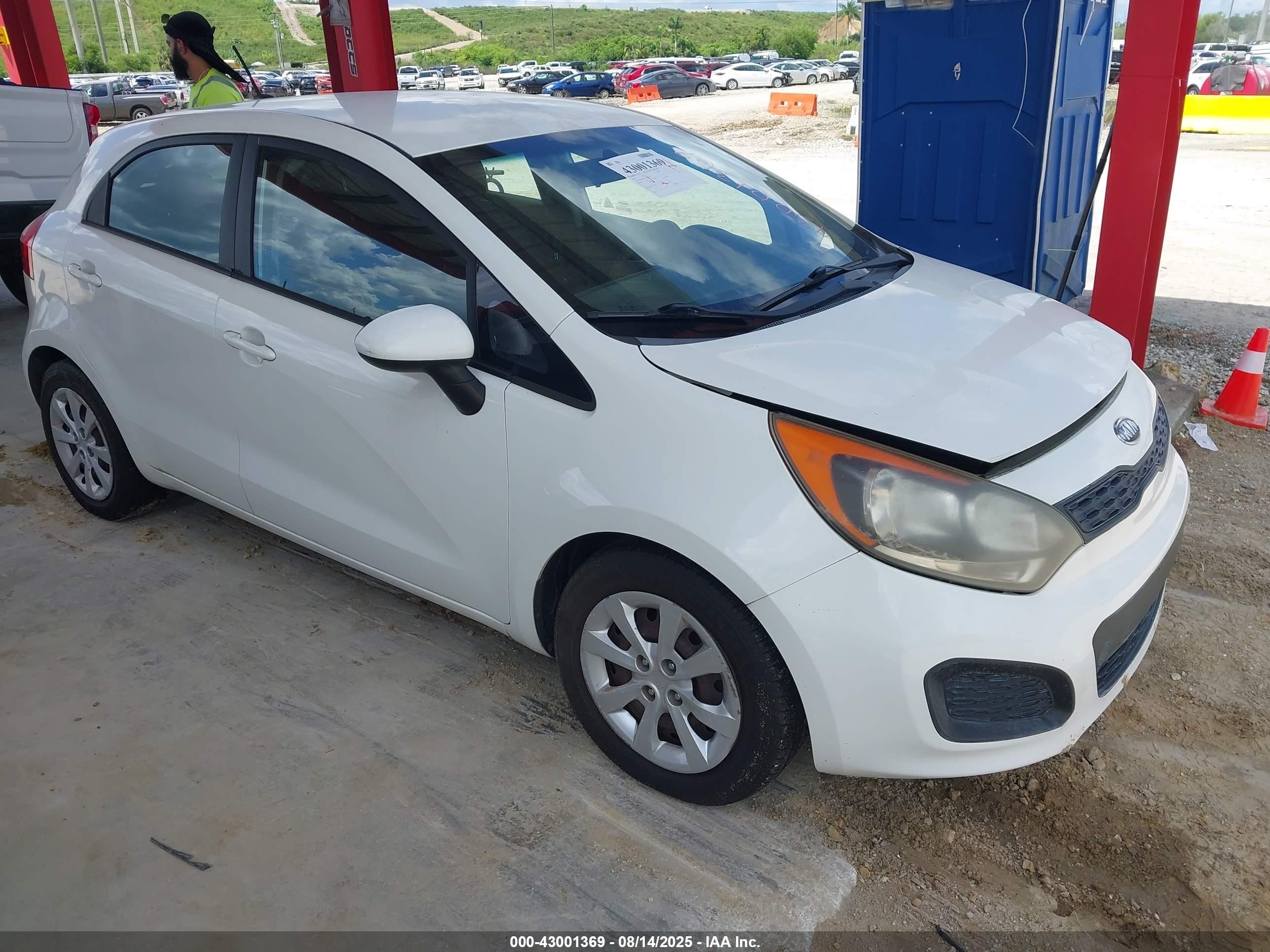 2013 Kia Rio LX, VIN KNADM5A31D6125455 — Normal wear