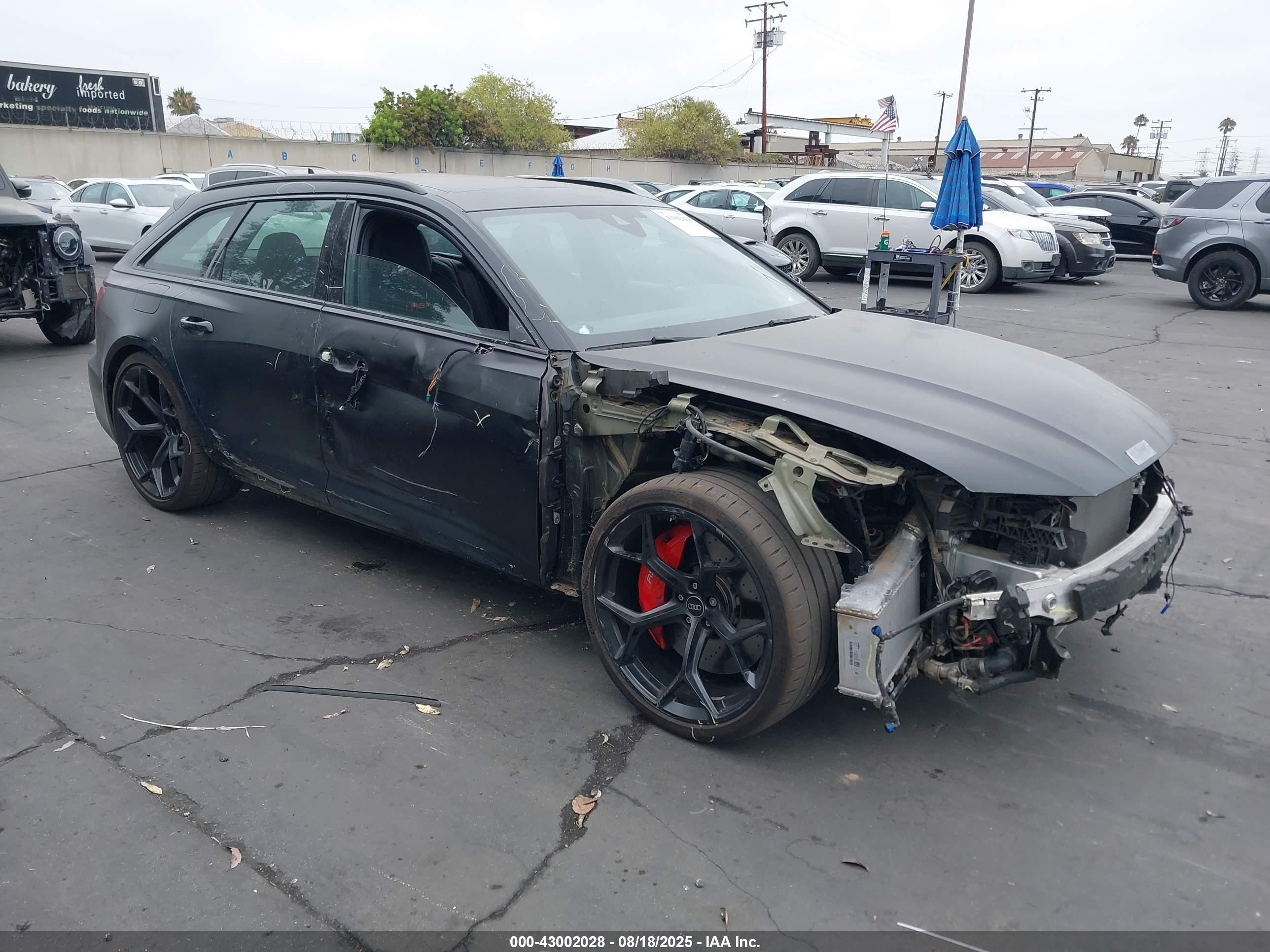 2024 Audi RS 6 performance, VIN WUA1DBF23RN903937 — Side