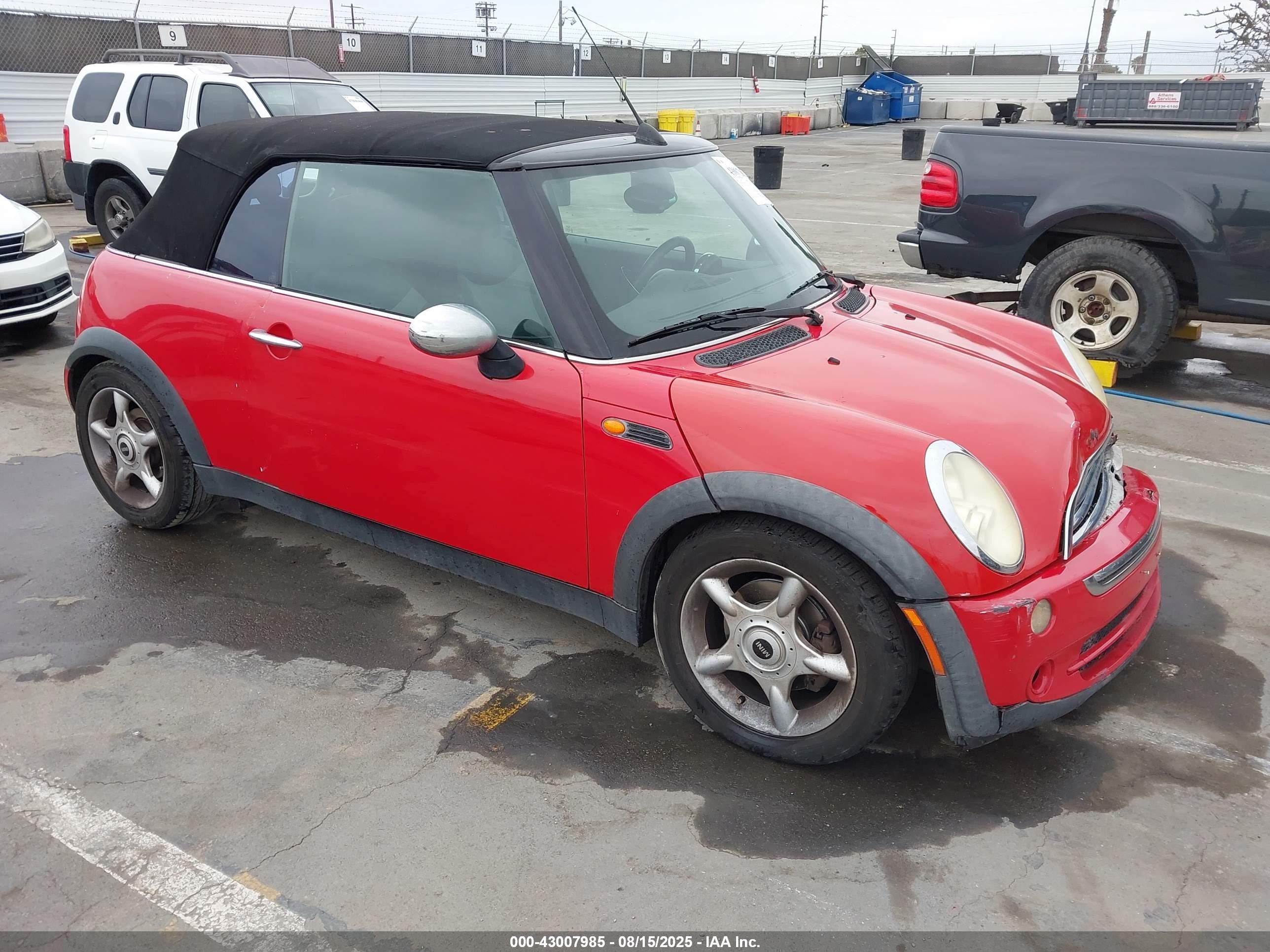 2006 MINI Convertible, VIN WMWRF335X6TG14043 — Перед