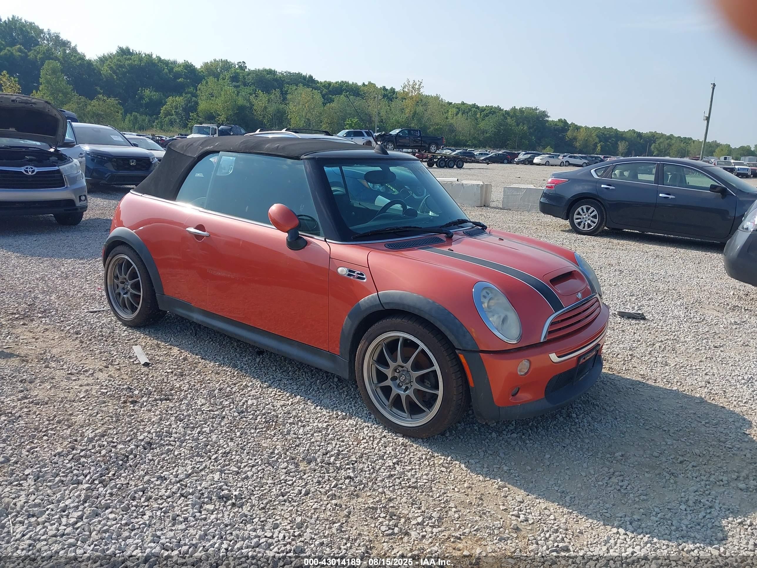 2006 MINI Convertible S, VIN WMWRH33516TF88748 — Обычный износ