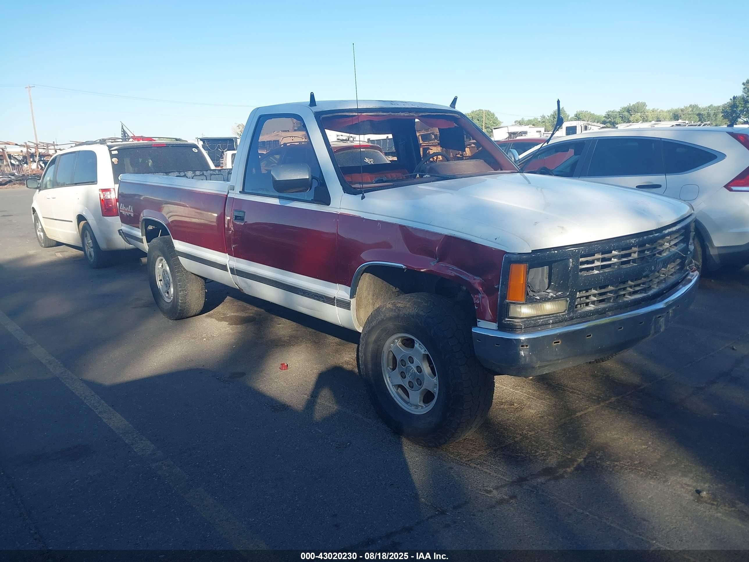 1990 Chevrolet Silverado 2500, VIN 1GCFK24K0LE131934 — По всему кузову