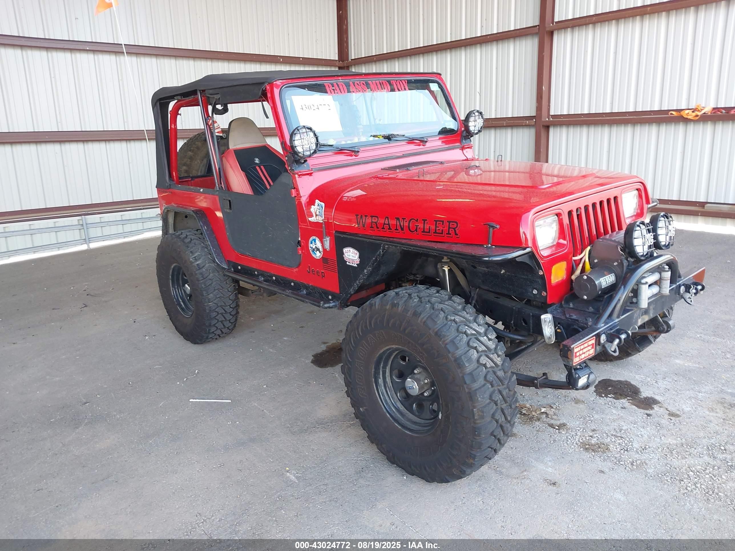 1994 Jeep Wrangler, VIN 1J4FY29S9RP446455 — Front end