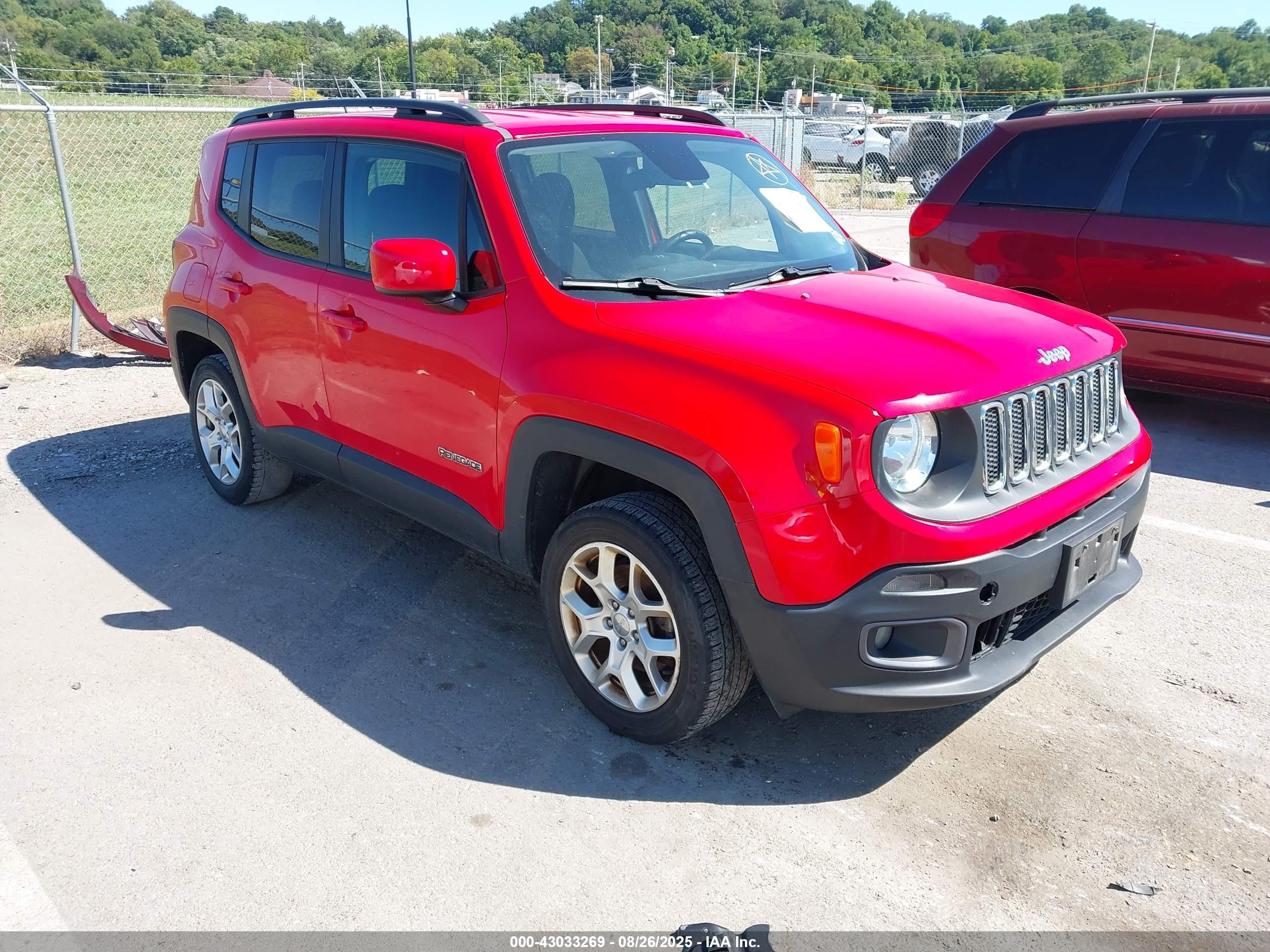2016 Jeep Renegade Latitude, VIN ZACCJBBT7GPC57951 — Normal wear
