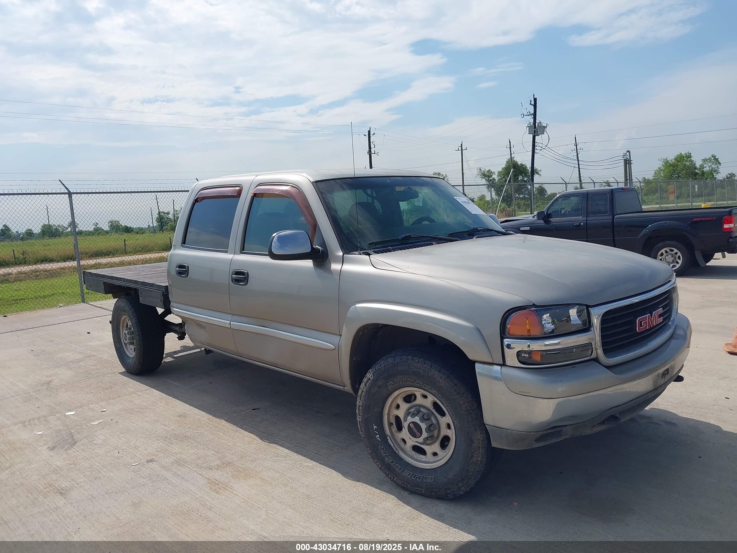 2002 GMC Sierra 1500HD SLE, VIN 1GTGC13U22F219617 — Repossession