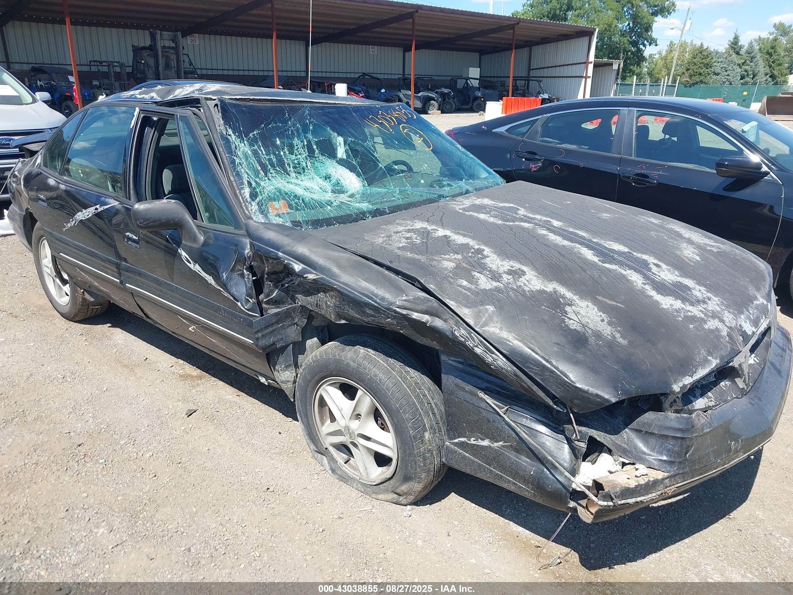 1998 Pontiac Bonneville SE, VIN 1G2HX52K0W4231870 — Rollover