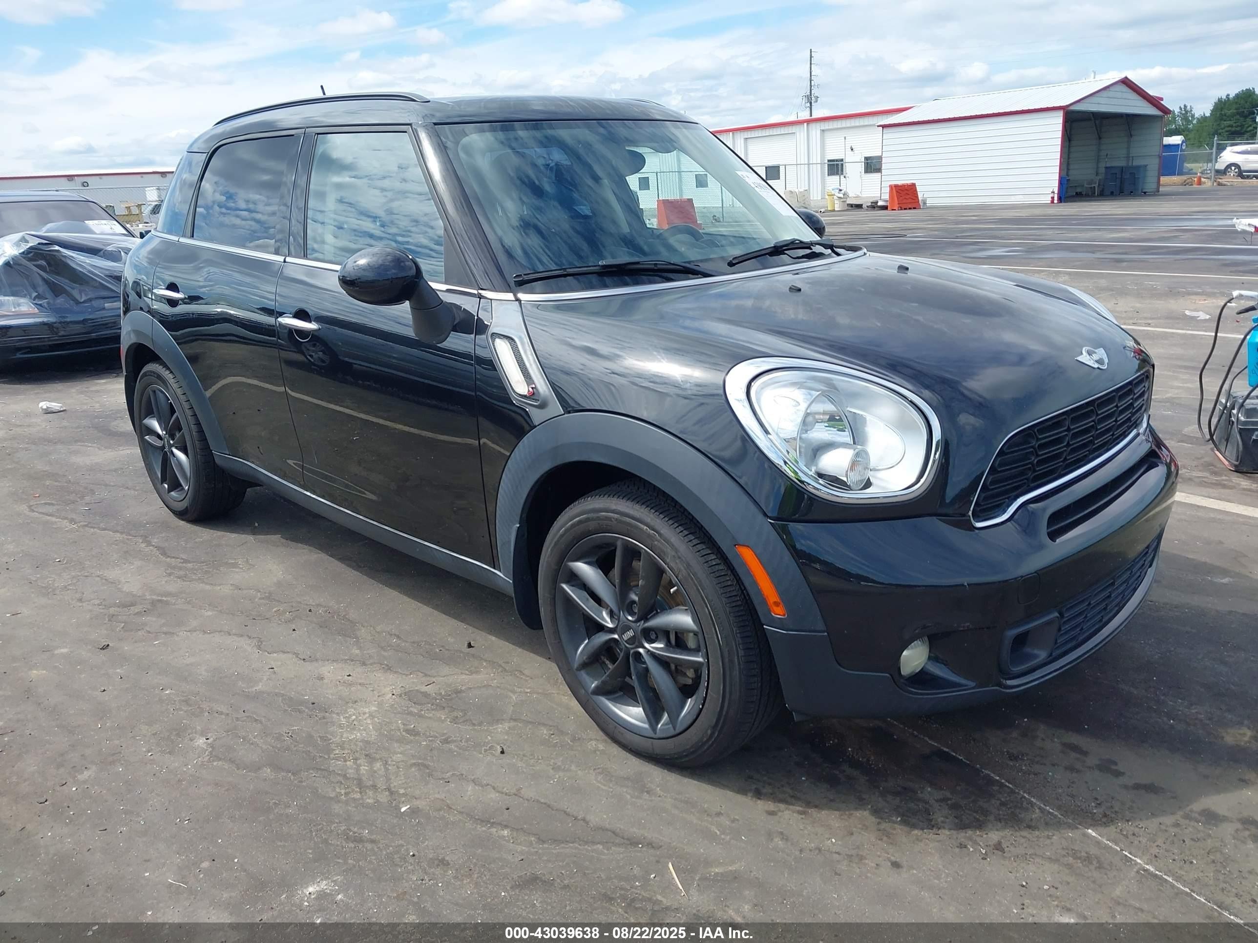 2013 MINI Countryman S, VIN WMWZC3C5XDWP21224 — Fresh water flood
