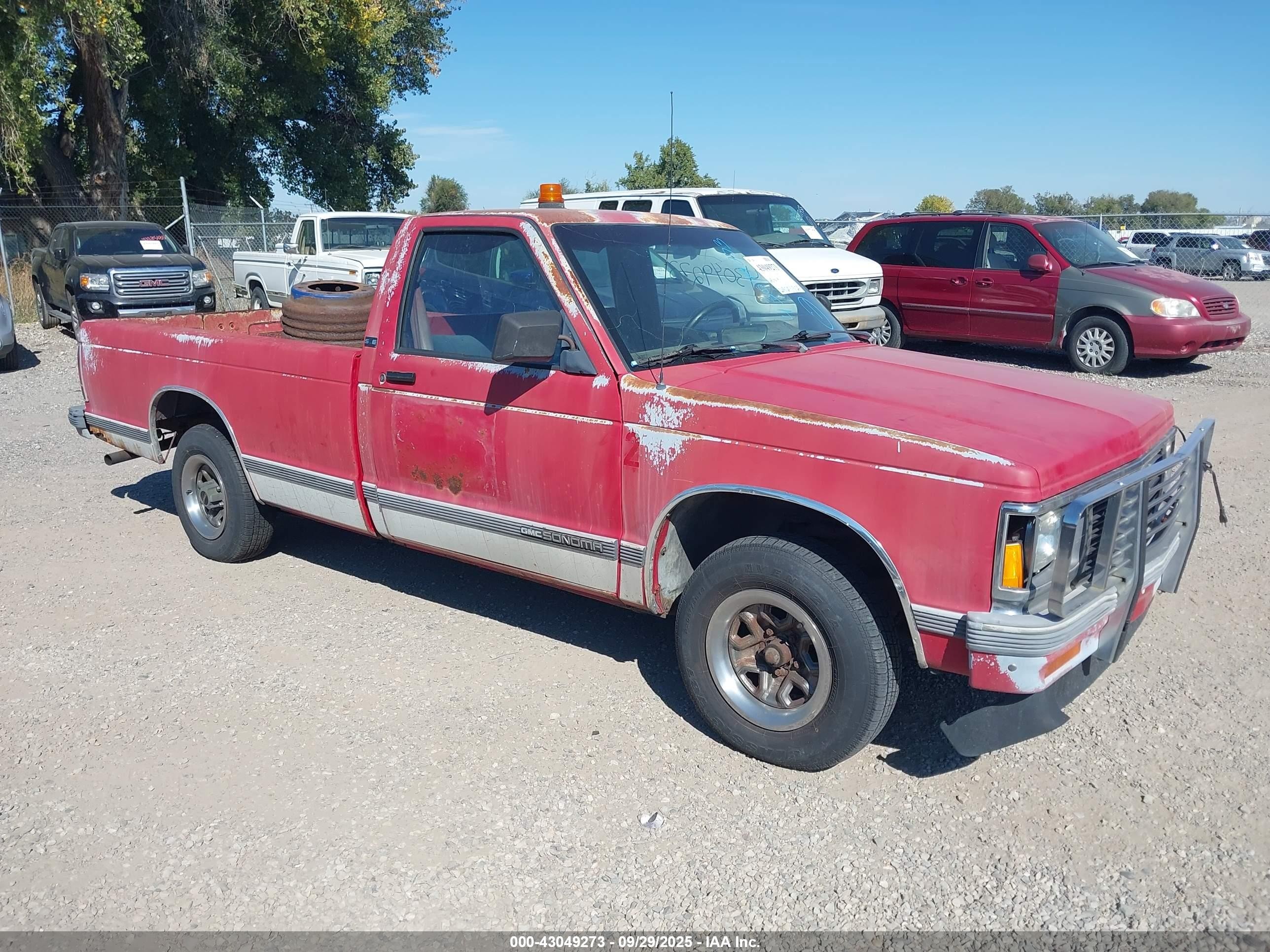 1992 GMC Sonoma, VIN 1GTCS14Z3N8501897 — All over