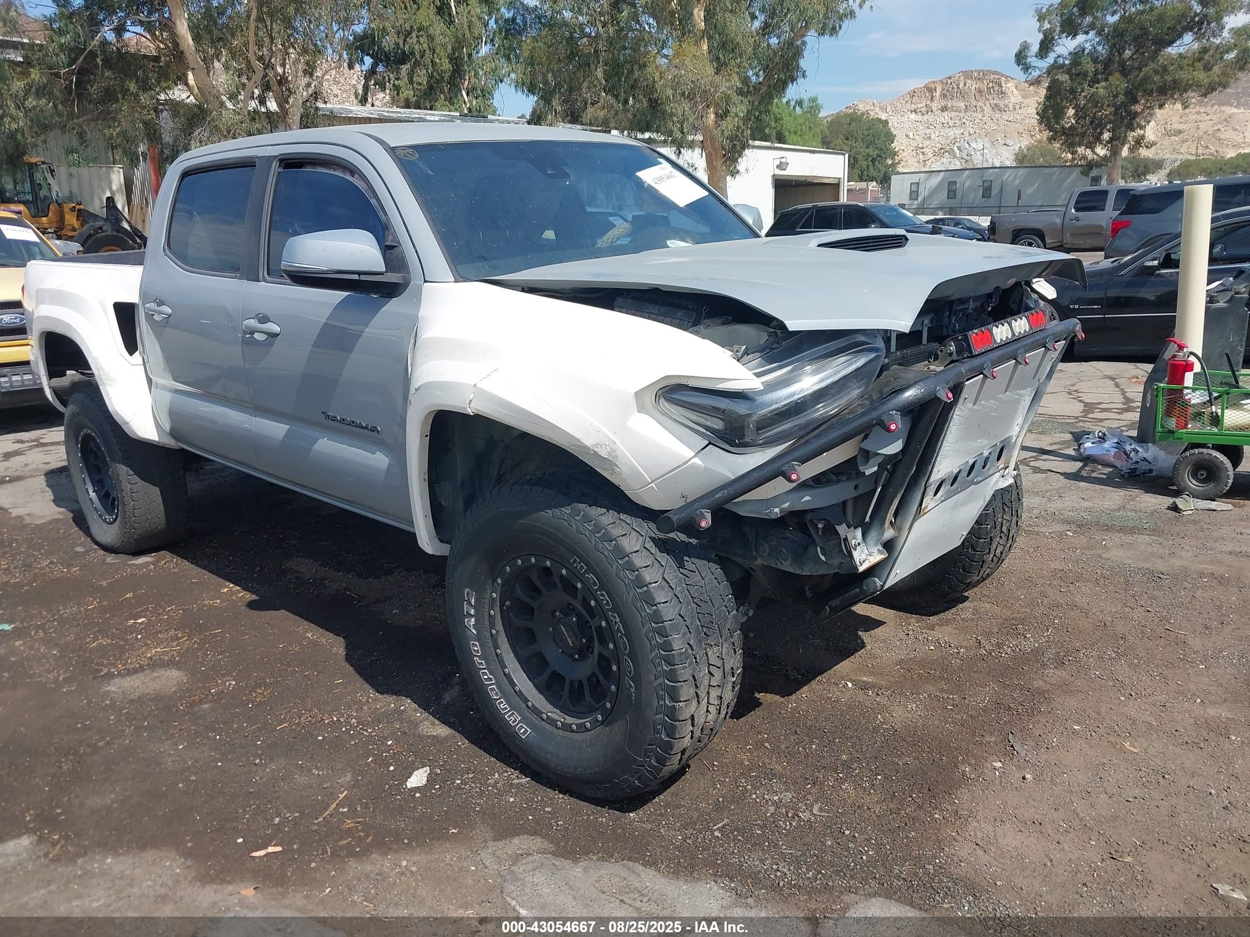 2019 Toyota Tacoma SR5, VIN 3TMAZ5CN3KM104450 — Mechanical