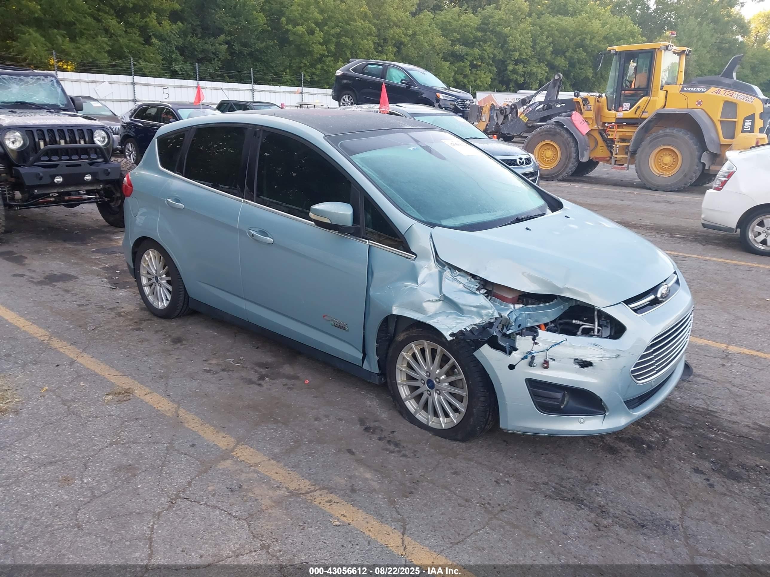 2013 Ford C-Max SEL, VIN 1FADP5CU7DL555109 — Front end