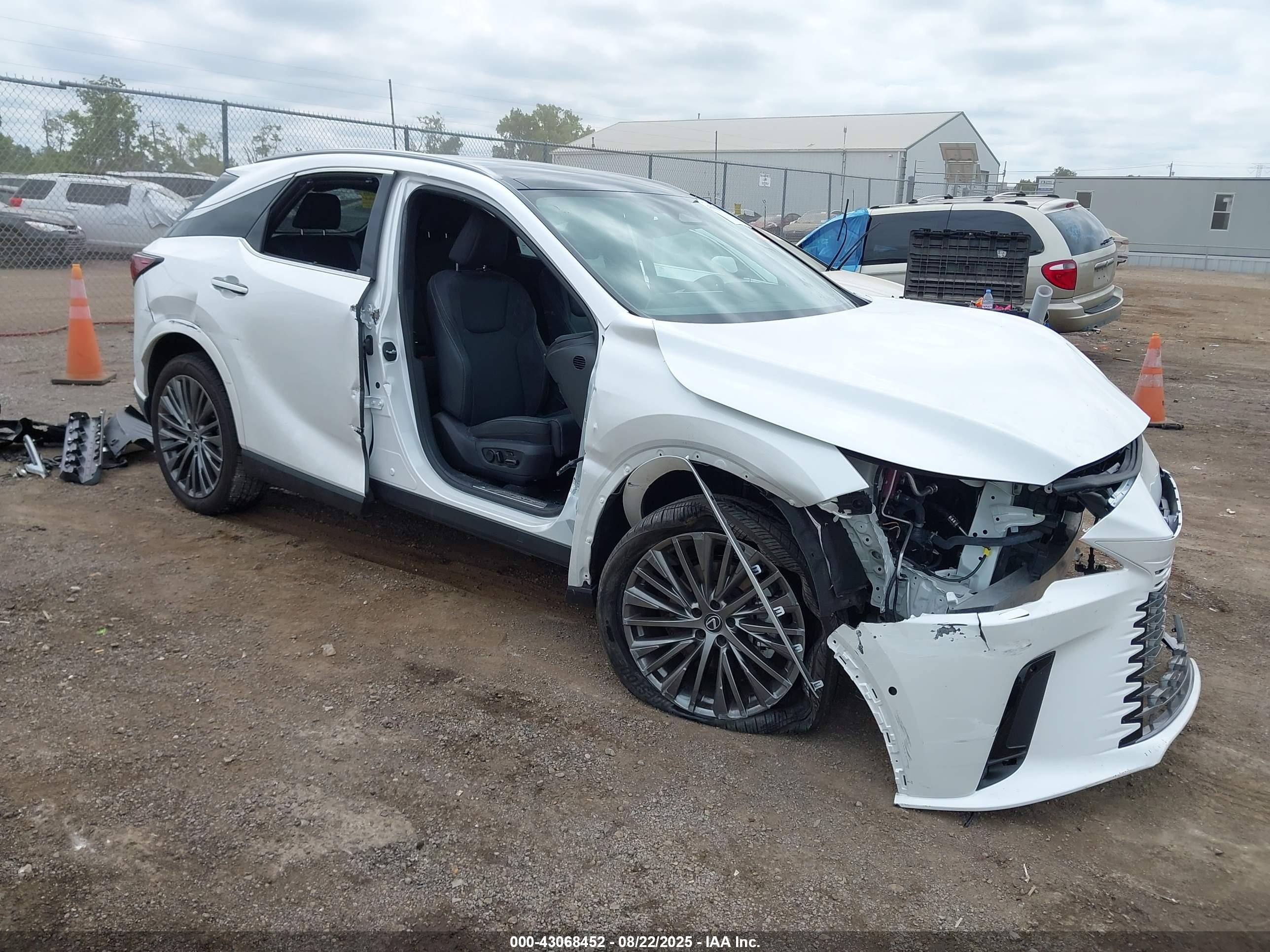 2025 Lexus RX 350h, VIN 2T2BBMCA6SC086630 — Фото с аукциона