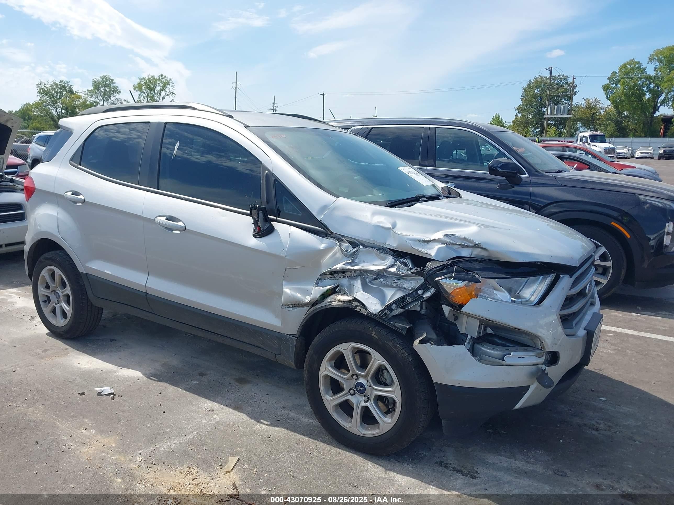 2021 Ford EcoSport SE, VIN MAJ3S2GEXMC437549 — Front end