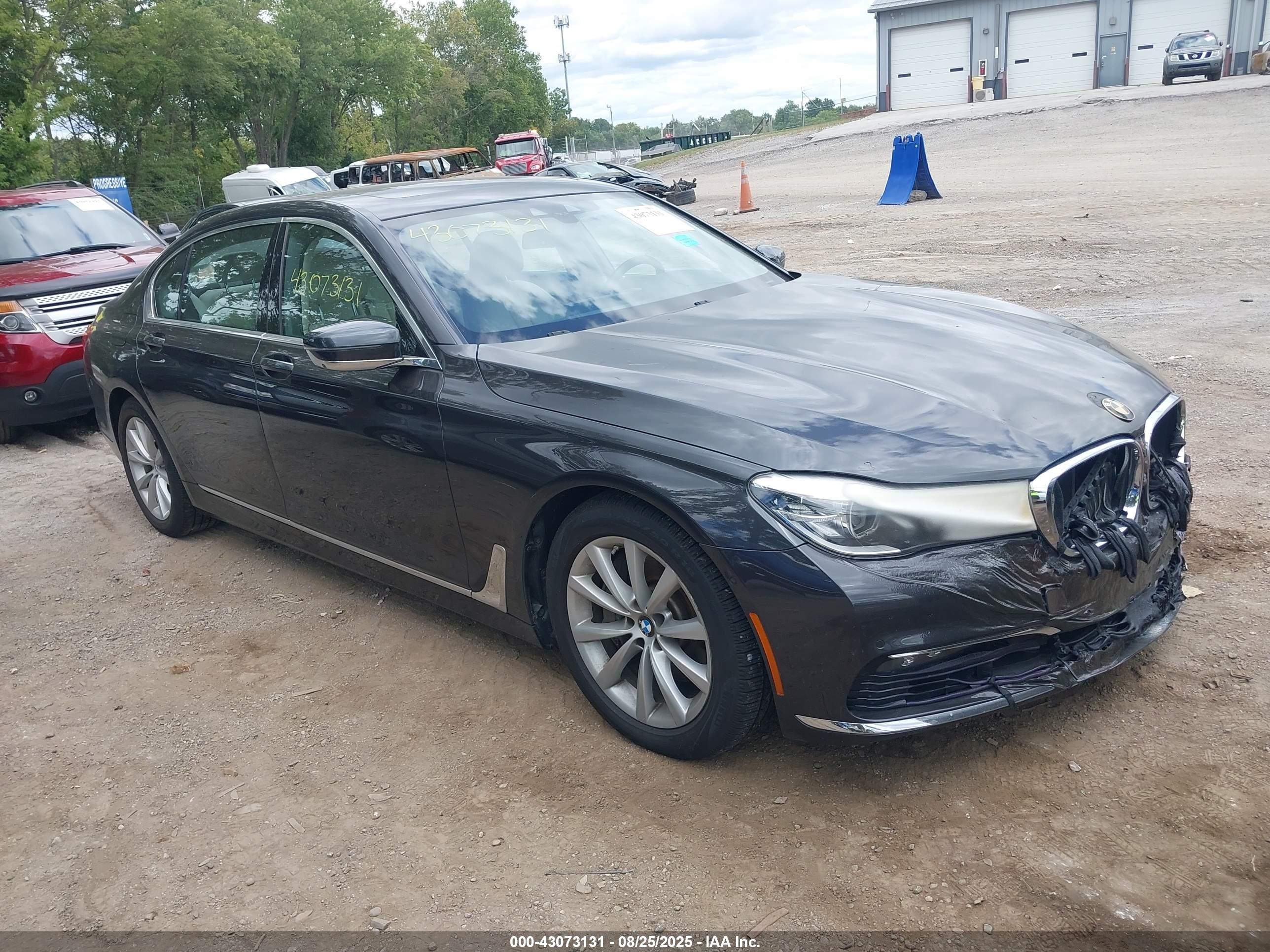 2016 BMW 7 Series 740i, VIN WBA7E2C52GG547949 — Burn