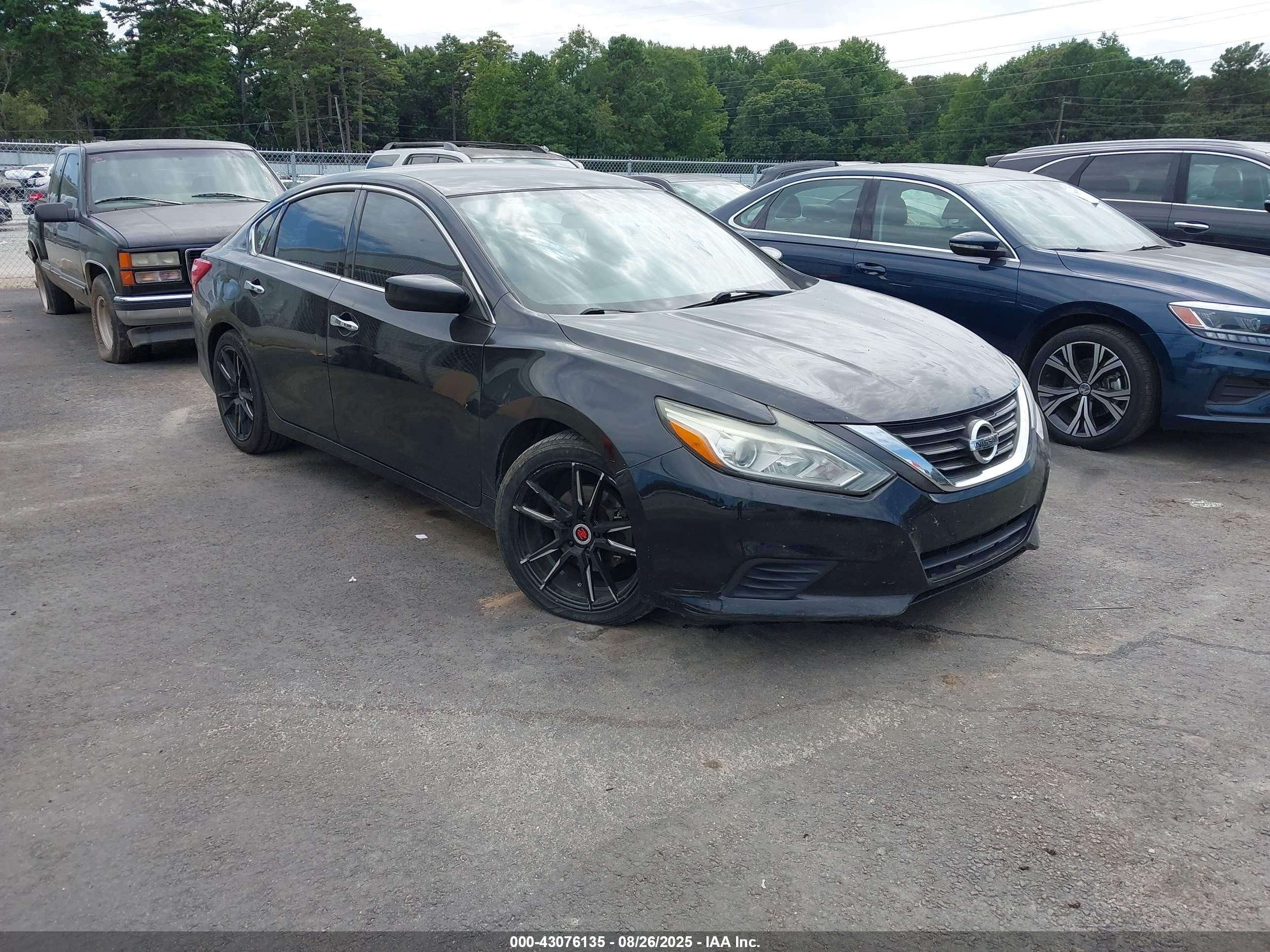 2017 Nissan Altima S, VIN 1N4AL3AP6HN320775 — Обычный износ