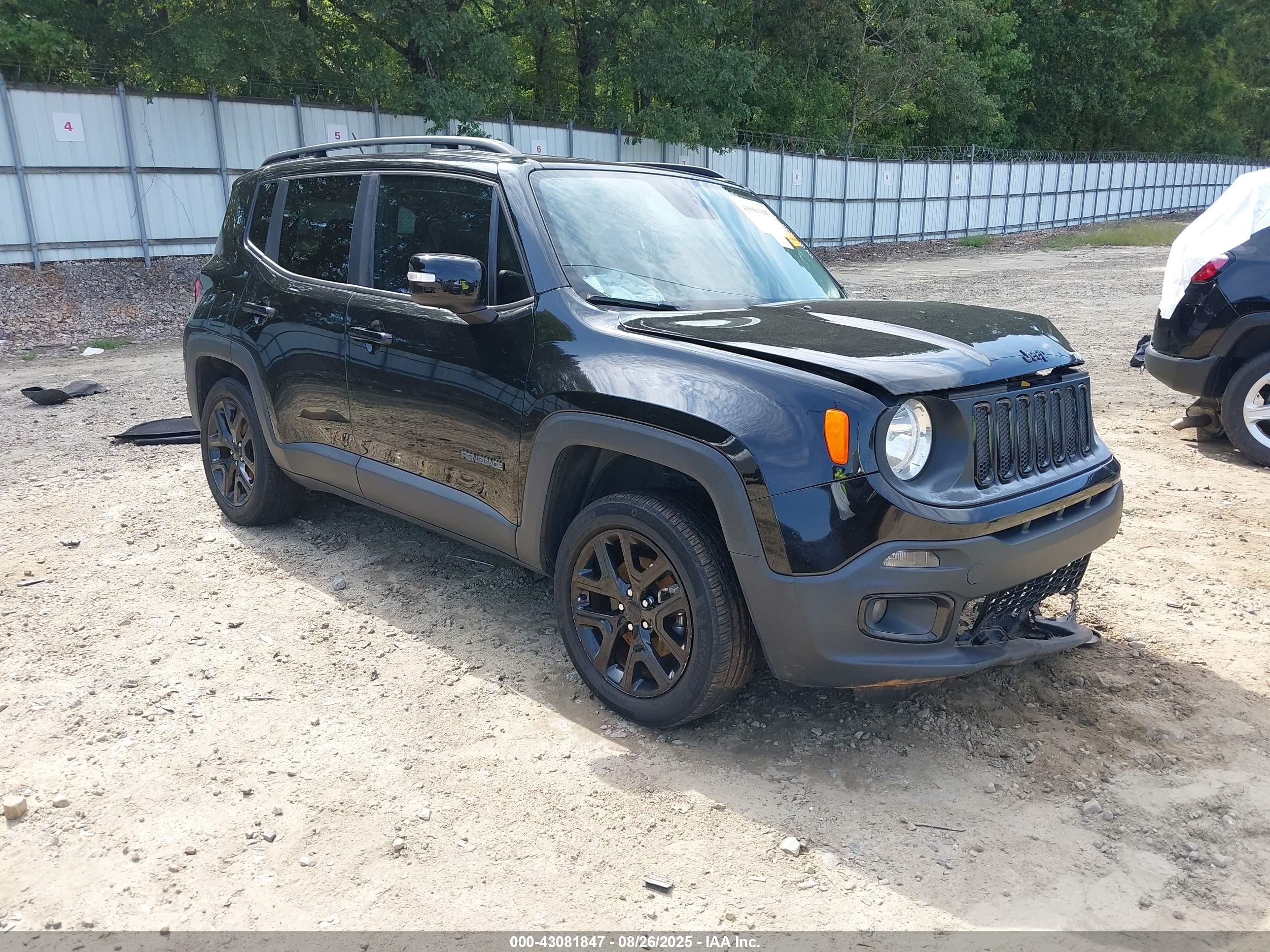2017 Jeep Renegade Altitude, VIN ZACCJABB3HPG23651 — Side