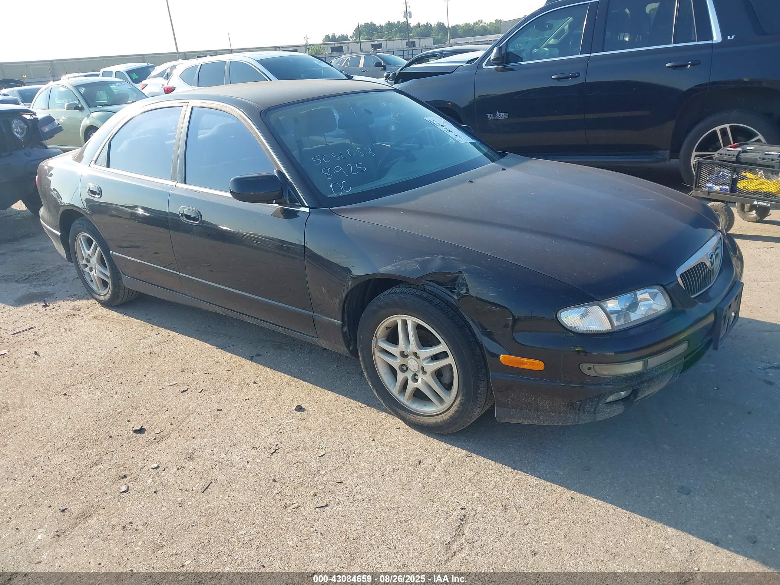1999 Mazda Millenia, VIN JM1TA2217X1512130 — Front end