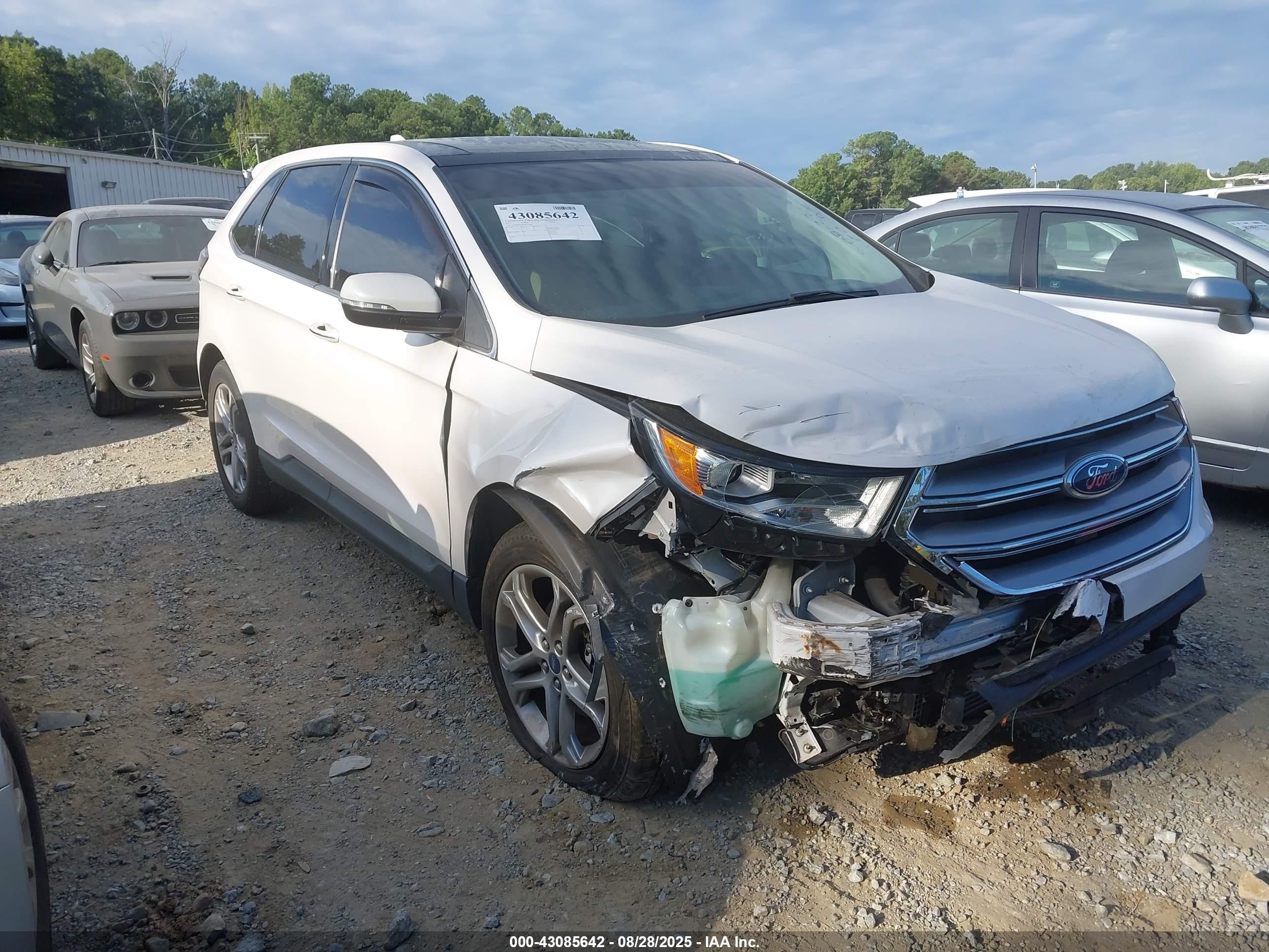 2017 Ford Edge Titanium, VIN 2FMPK3K90HBC51466 — Front end
