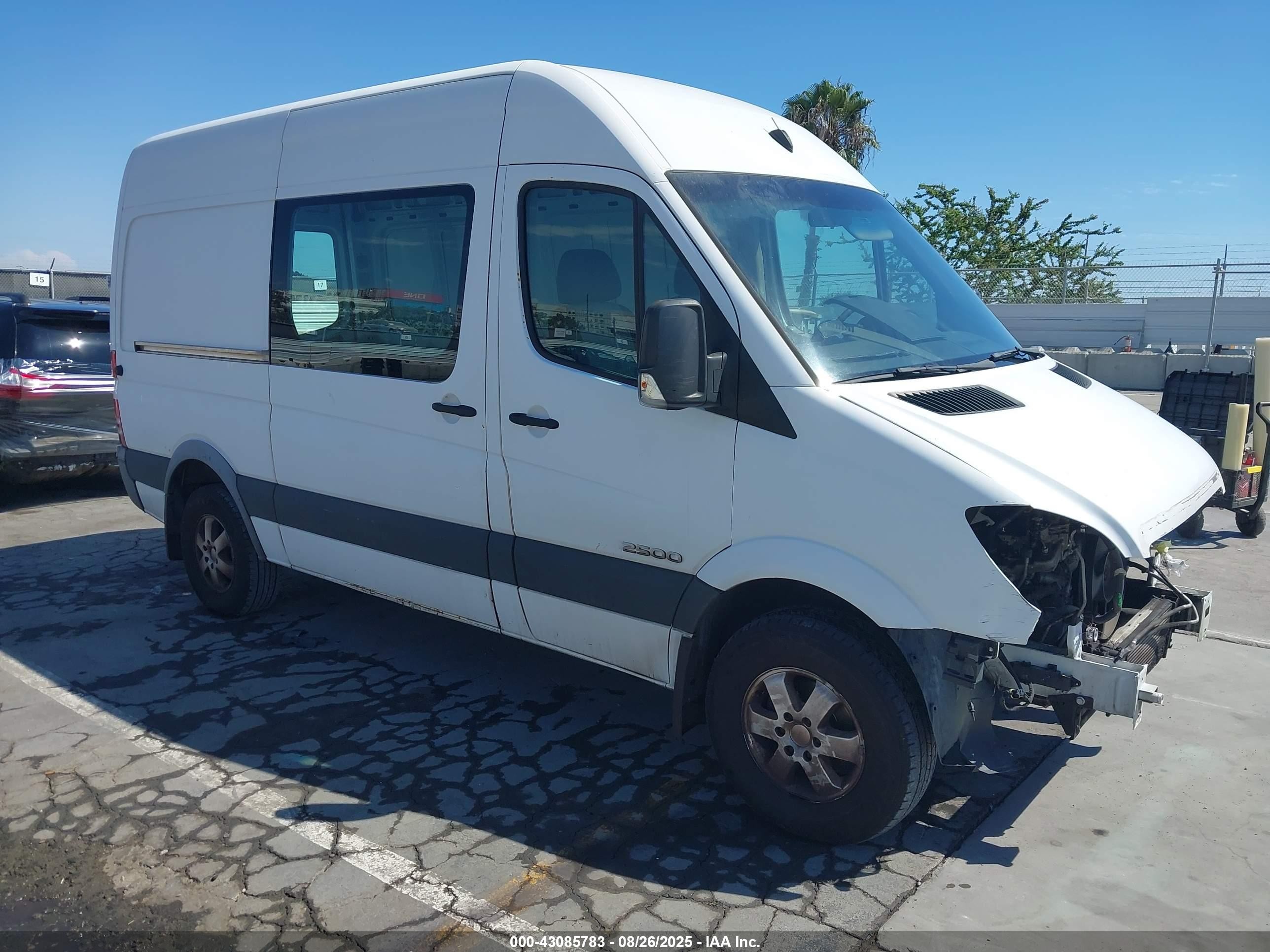 2009 Dodge Sprinter, VIN WD0PE7AC495419445 — Front end