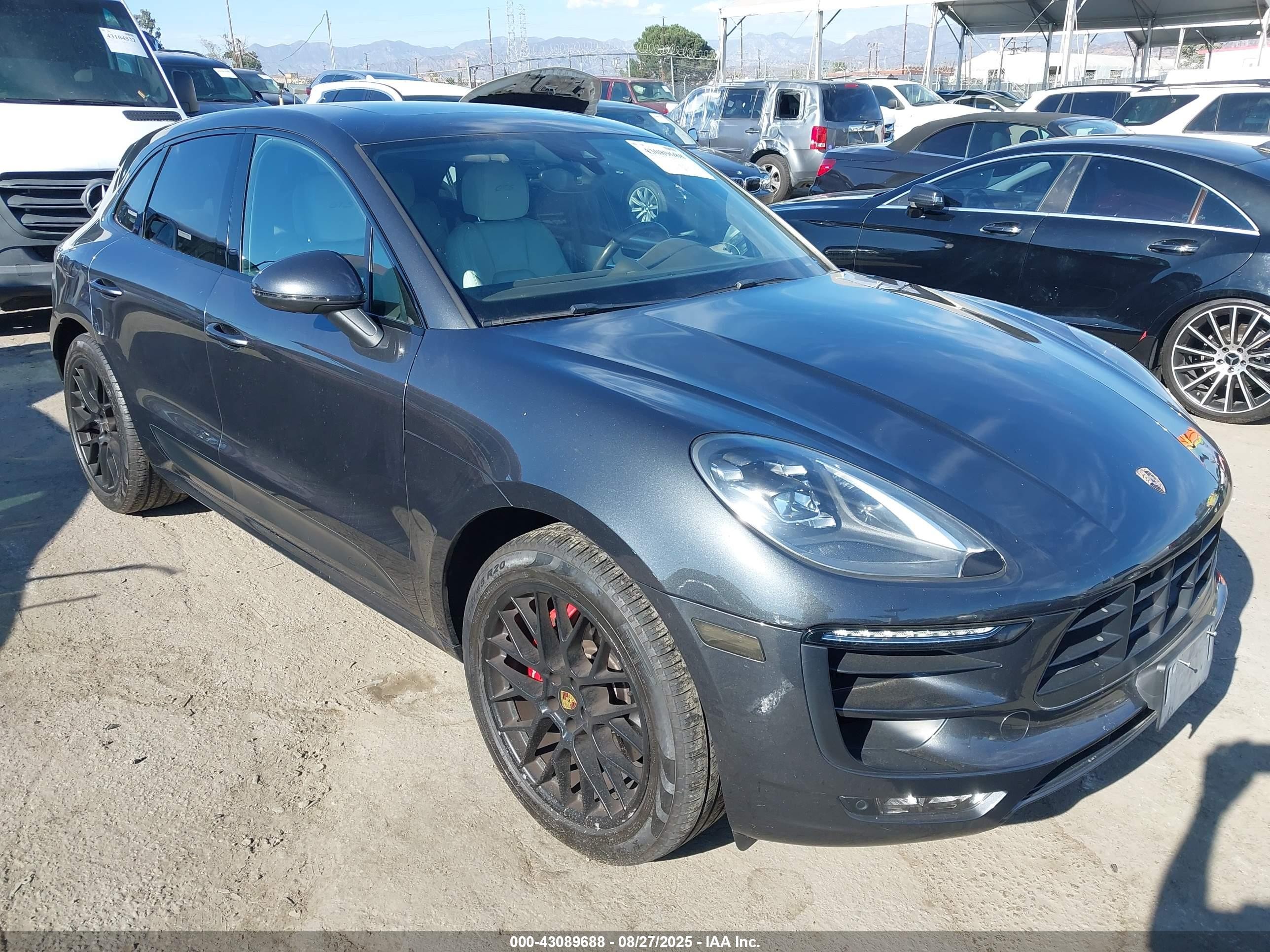 2017 Porsche Macan GTS, VIN WP1AG2A52HLB52036 — Electrical