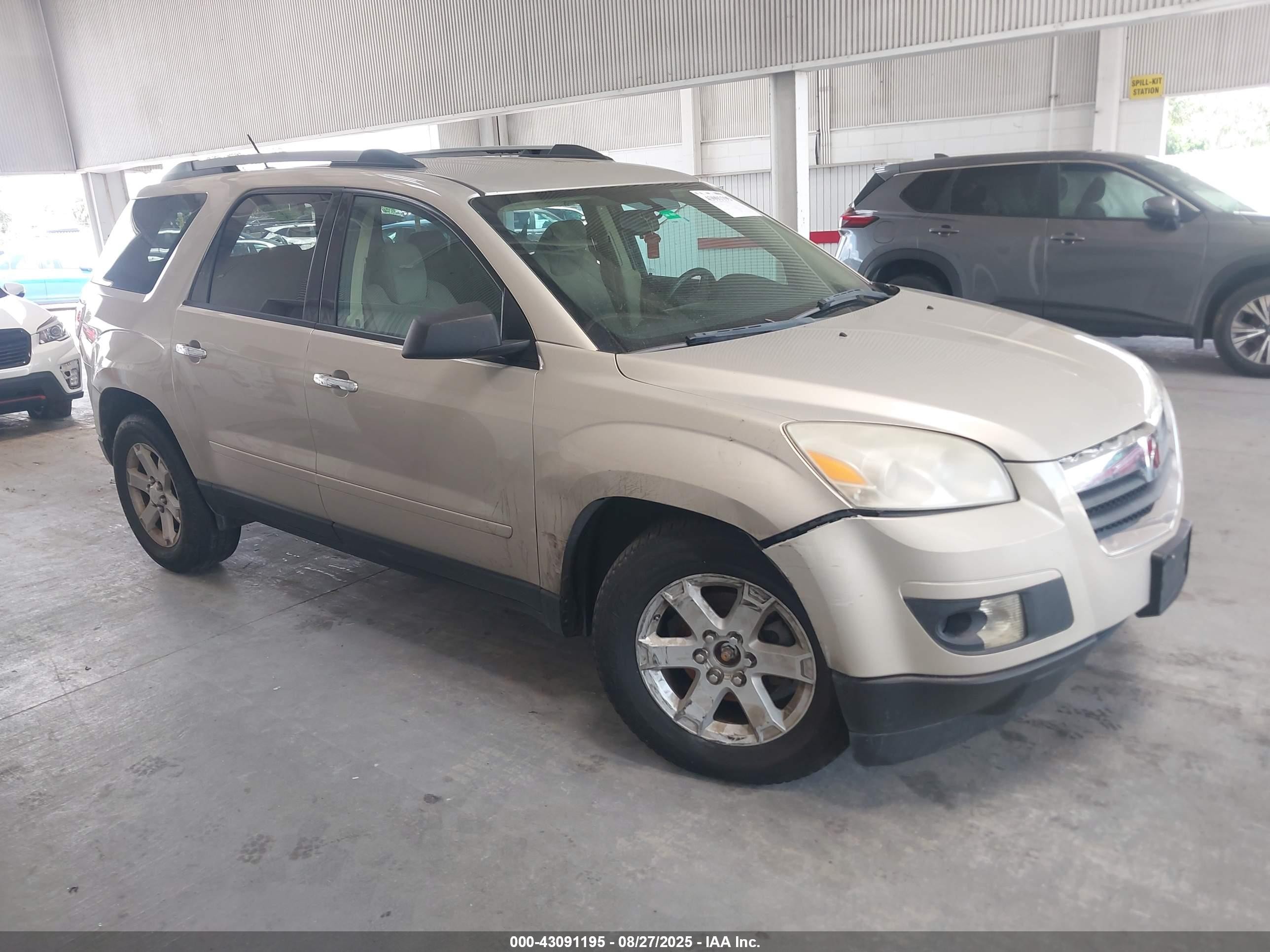 2010 Saturn Outlook XE, VIN 5GZLRTED5AJ190842 — Side