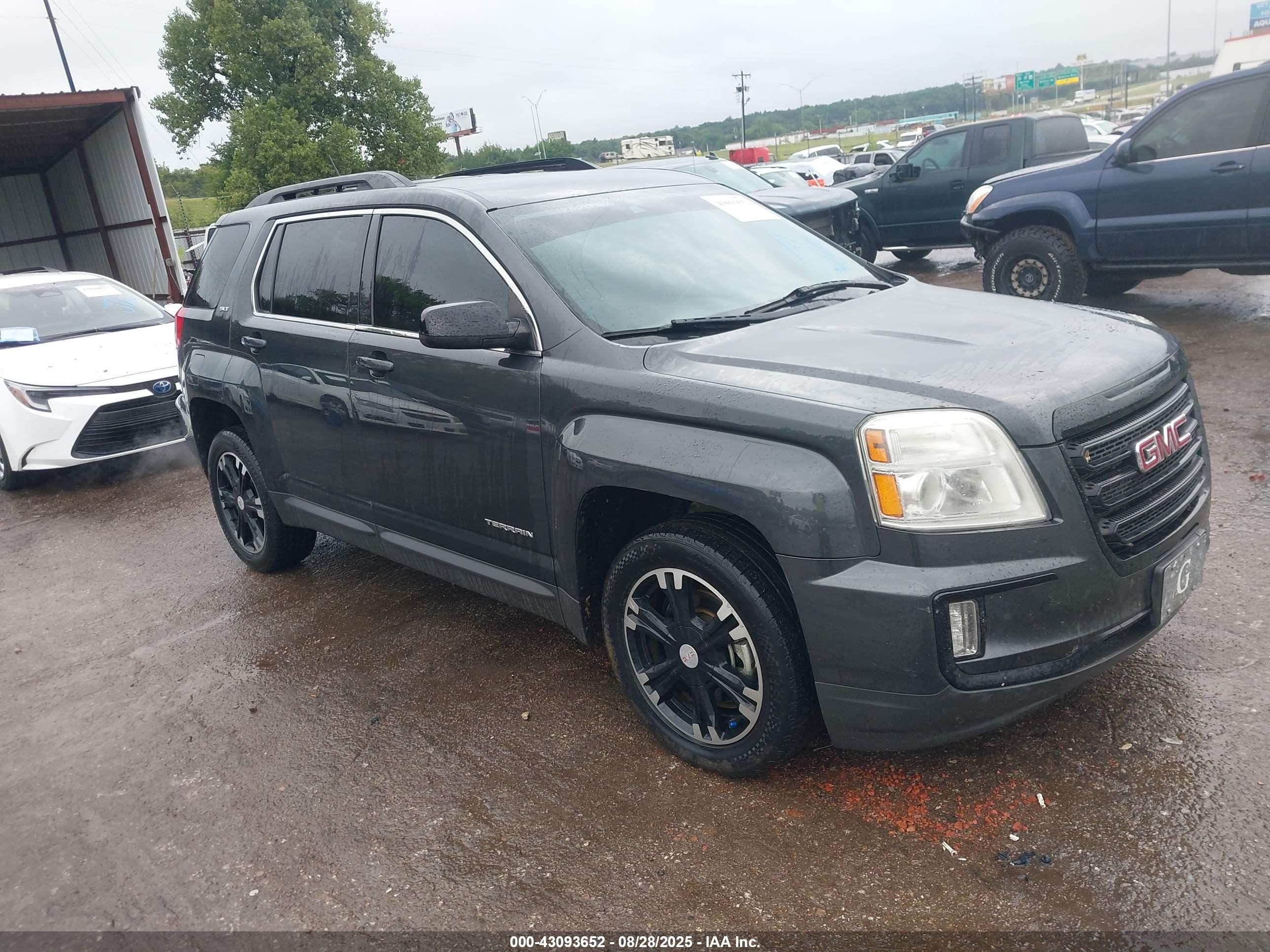 2017 GMC Terrain SLT, VIN 2GKFLPE31H6148534 — Фото с аукциона