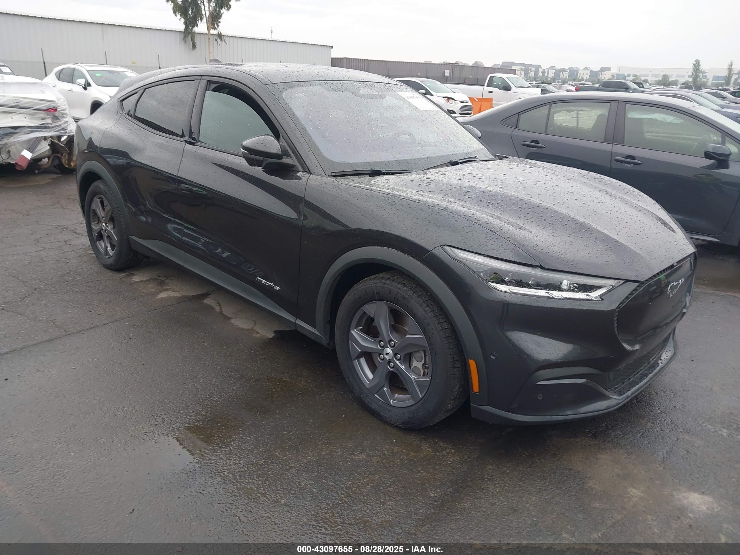 2022 Ford Mustang Mach-E Select, VIN 3FMTK1RM7NMA25769 — Undercarriage