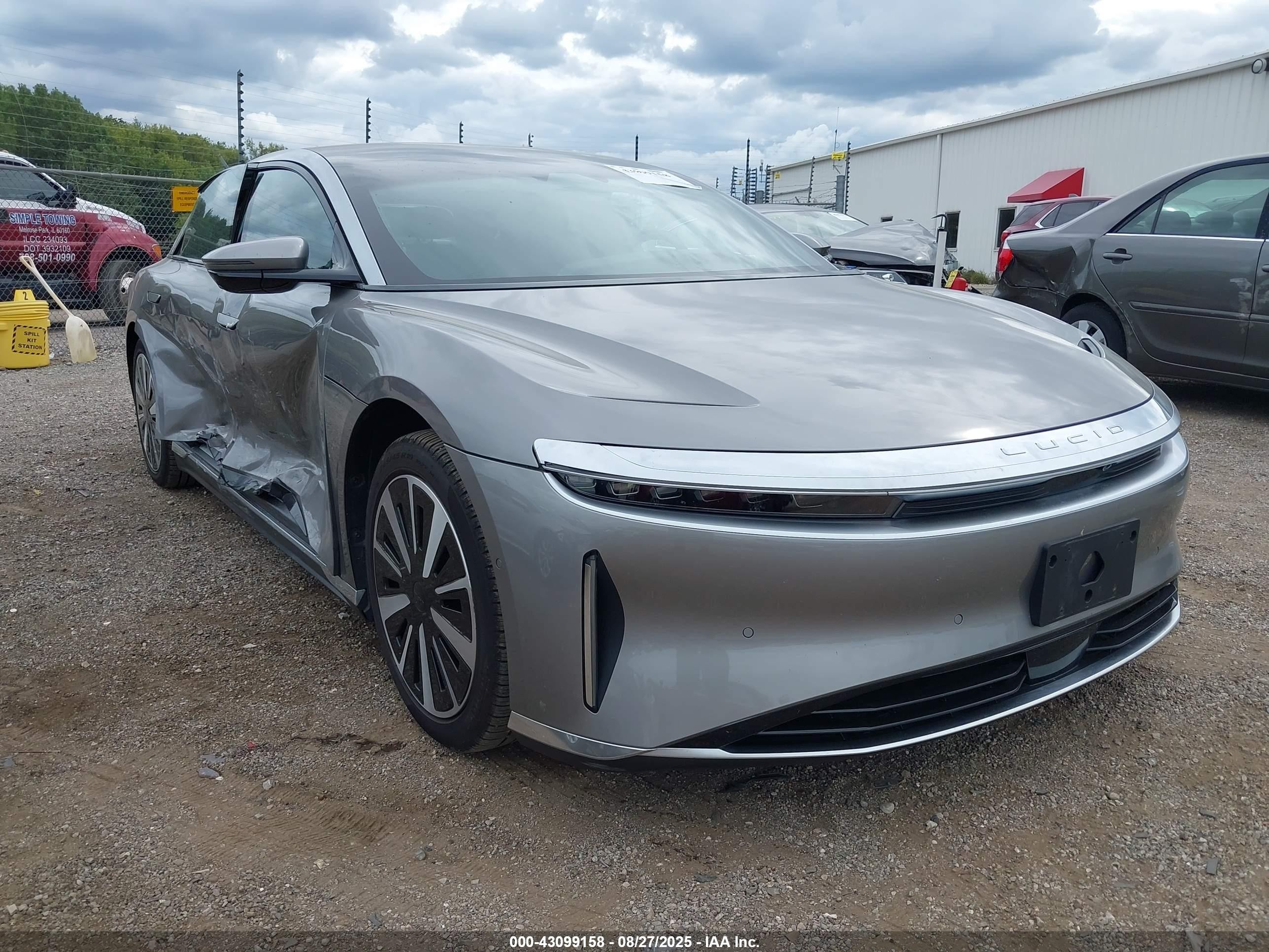 2024 Lucid Air Touring, VIN 50EA1TEA9RA004362 — Бок