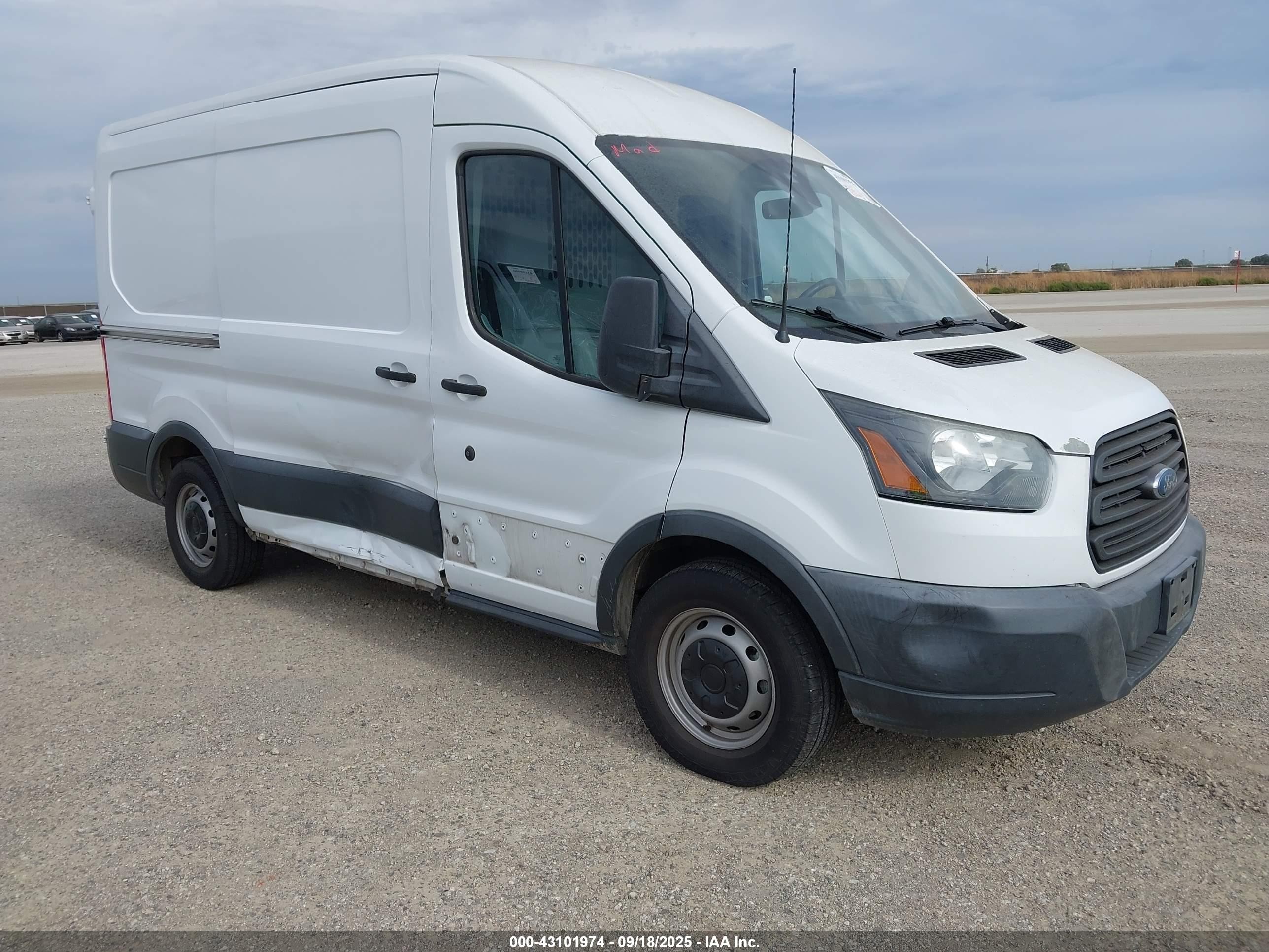 2017 Ford Transit Cargo, VIN 1FTYE1CM2HKA39830 — Side