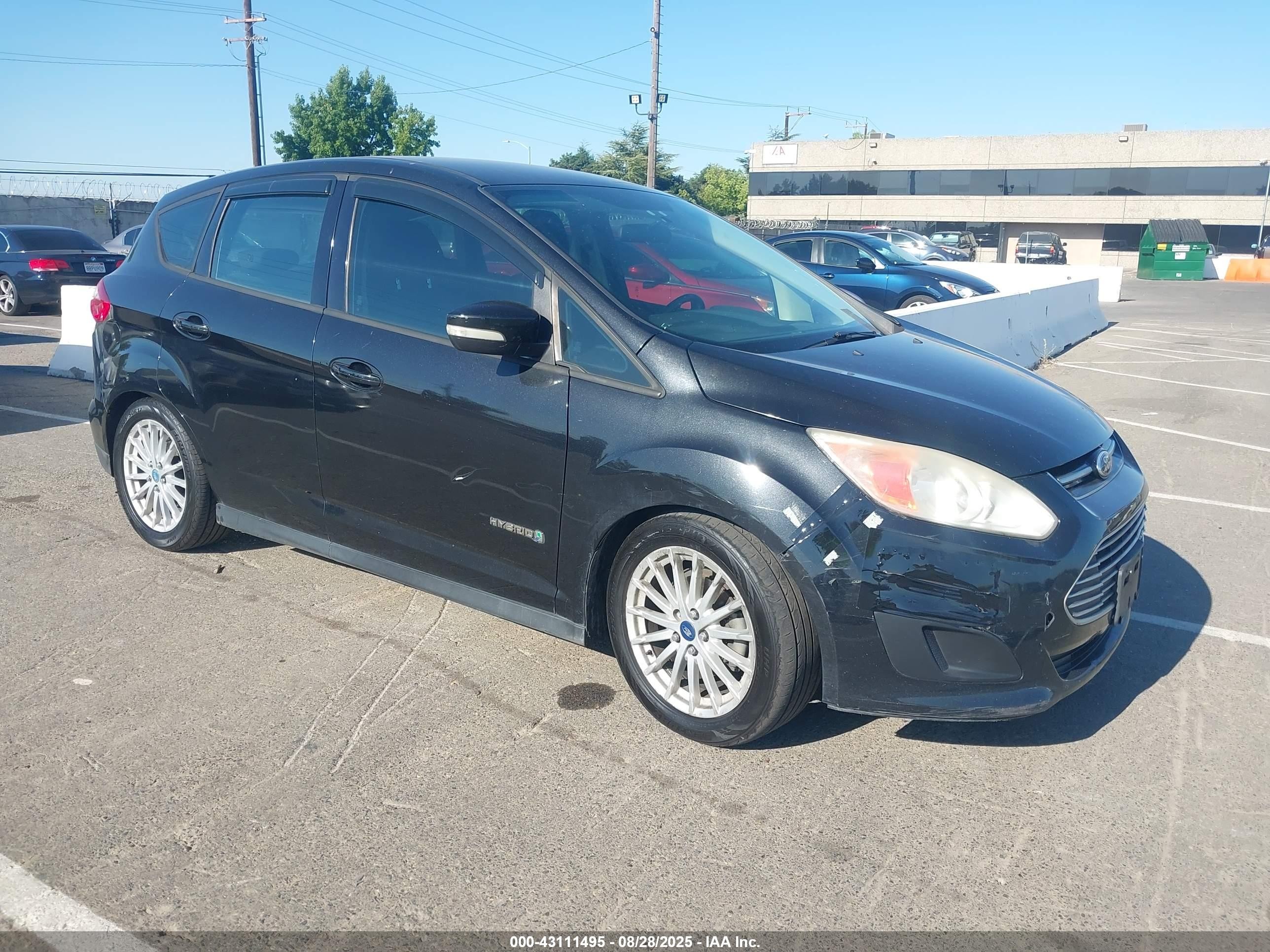 2013 Ford C-Max SE, VIN 1FADP5AUXDL548271 — Rear end